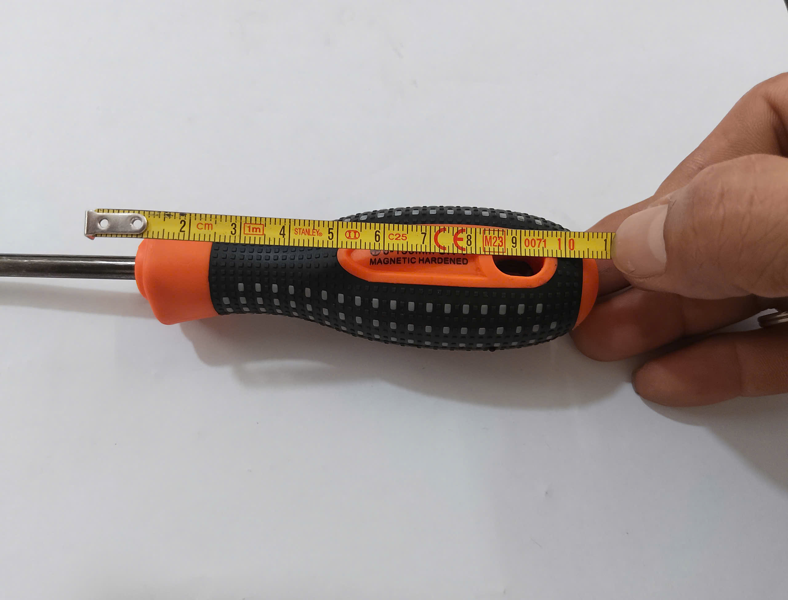Hình ảnh 16 của mặt hàng Tua vít thép cán cao su chấm bi 6 x 150mm (+) Asaki AK-6329