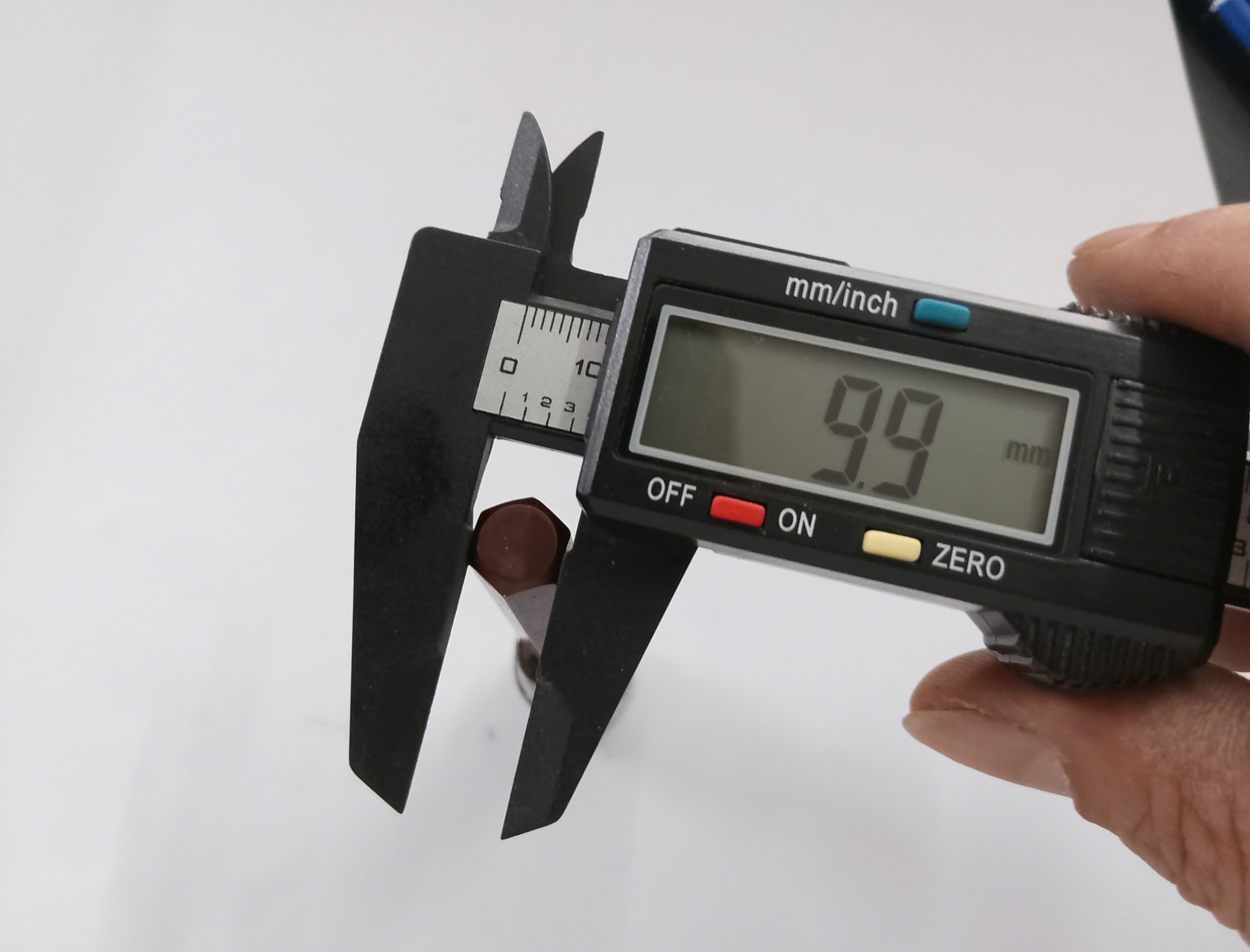 Hình ảnh 20 của mặt hàng Đầu tuýp gắn mũi lục giác dài (thép hợp kim cao cấp S2) H10 x 100mm Asaki AK-7230