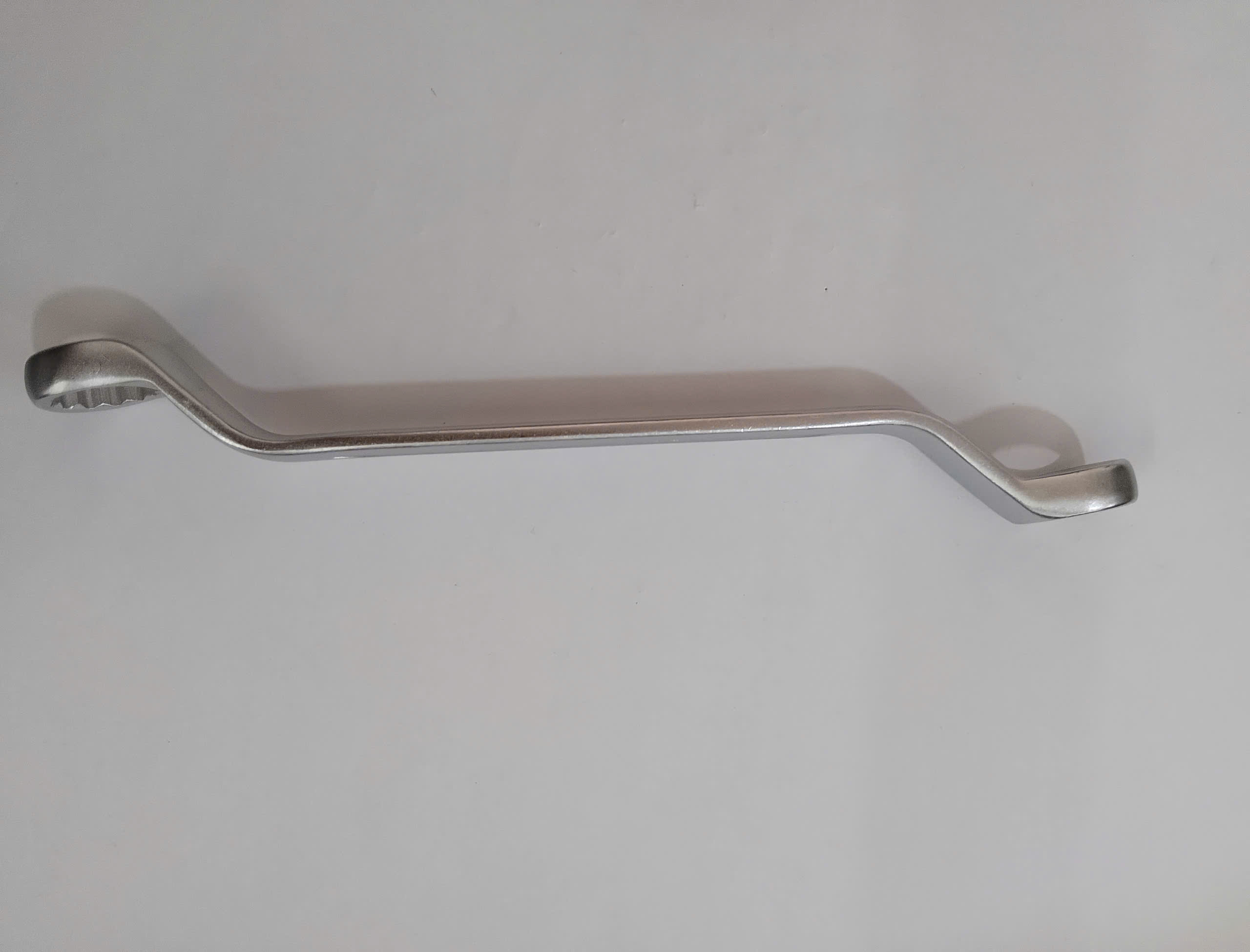 Hình ảnh 15 của mặt hàng Cờ lê 2 đầu vòng (xi mờ) 19mm x 22mm Asaki AK-7485