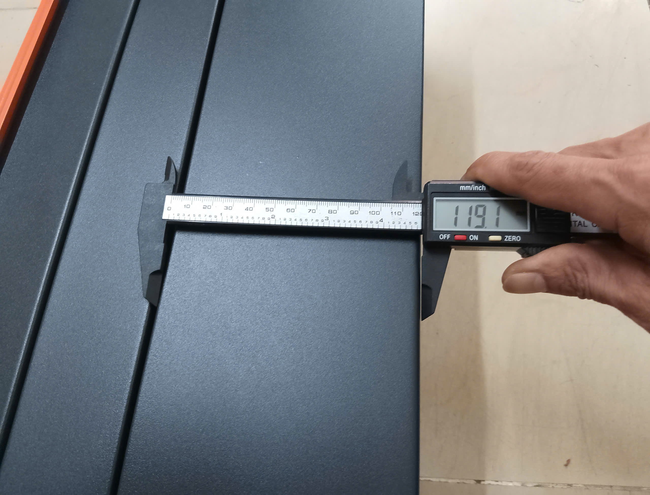Hình ảnh 16 của mặt hàng Thùng đồ nghề bằng sắt 3 ngăn 50 x 20 x 23cm Asaki AK-9957