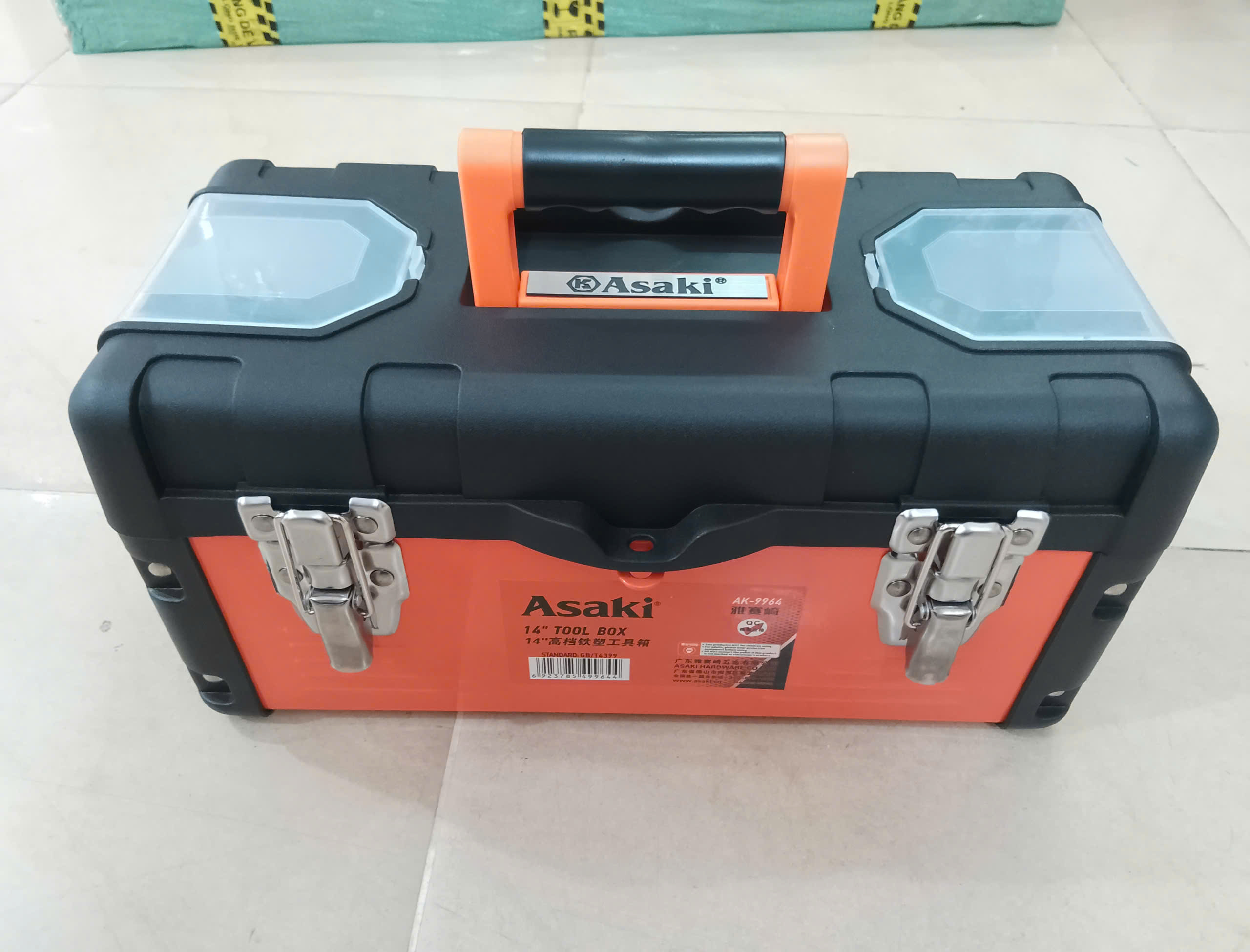 Hình ảnh 10 của mặt hàng Thùng đồ nghề vỏ nhựa, đáy sắt 36 x 17 x 18cm Asaki AK-9964