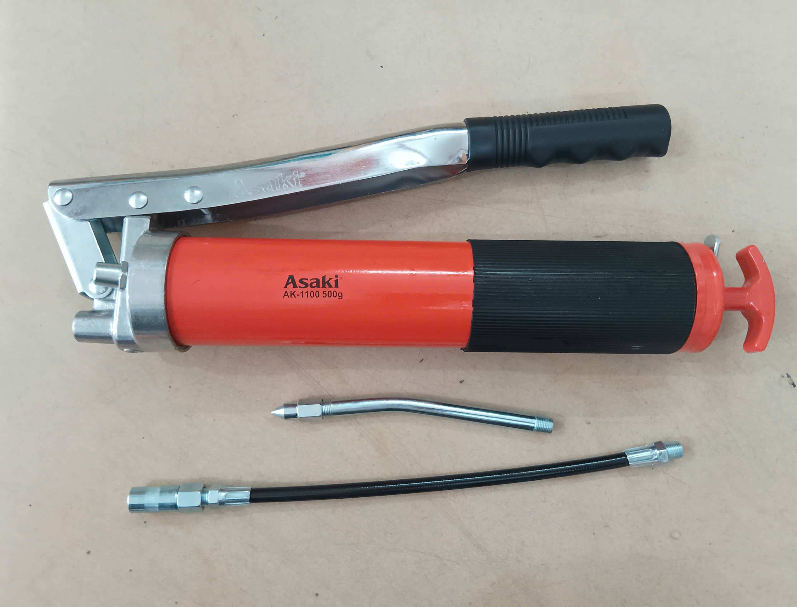 Hình ảnh 16 của mặt hàng Súng bơm mỡ 2 xy lanh cao cấp (áp lực lớn nhất 10000 PSI)" 500cc Asaki AK-1100