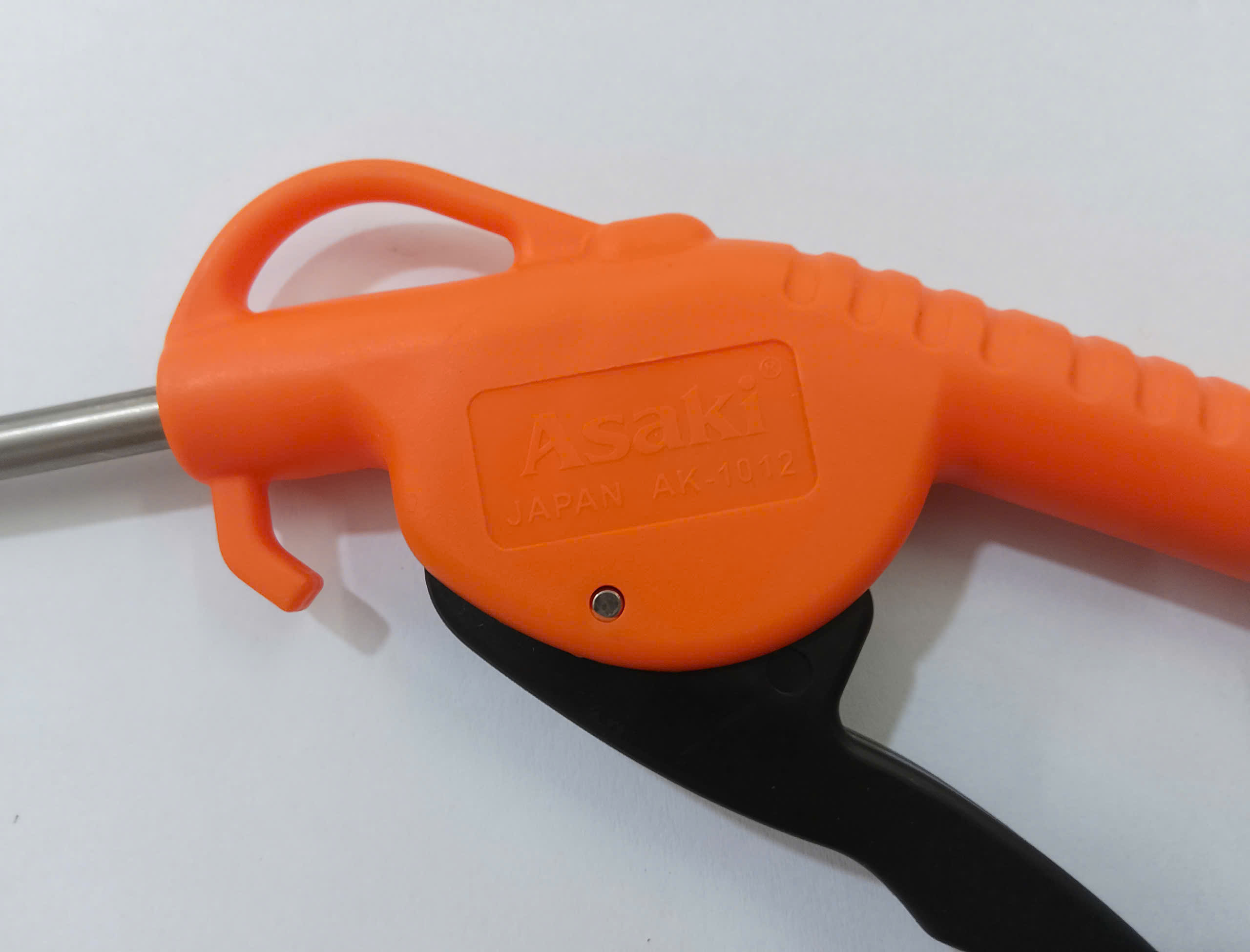 Hình ảnh 7 của mặt hàng Súng xịt hơi cán nhựa 250mm Asaki AK-1012