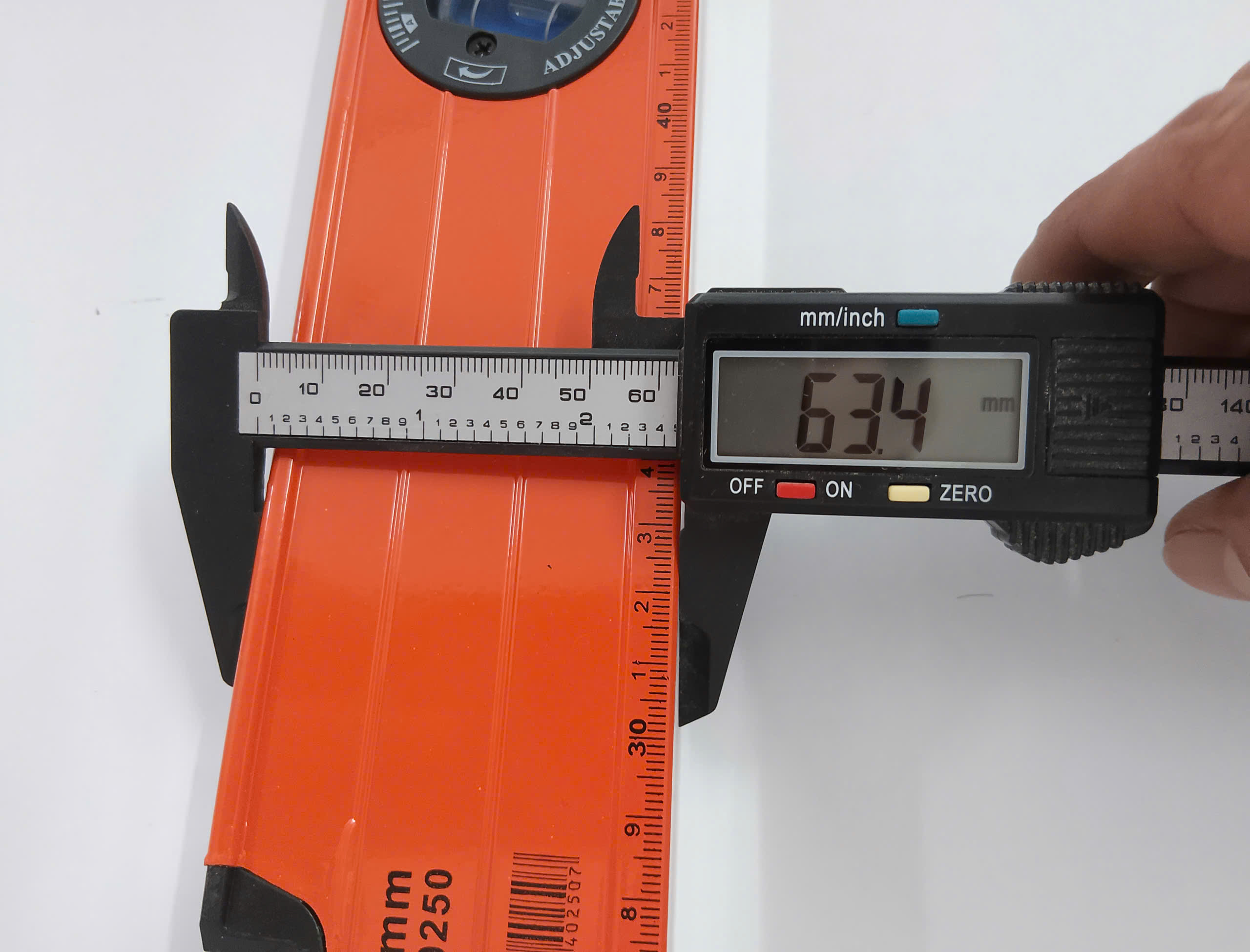 Hình ảnh 7 của mặt hàng Thước thủy cao cấp (có nam châm và túi đựng) 500mm Asaki AK-0250