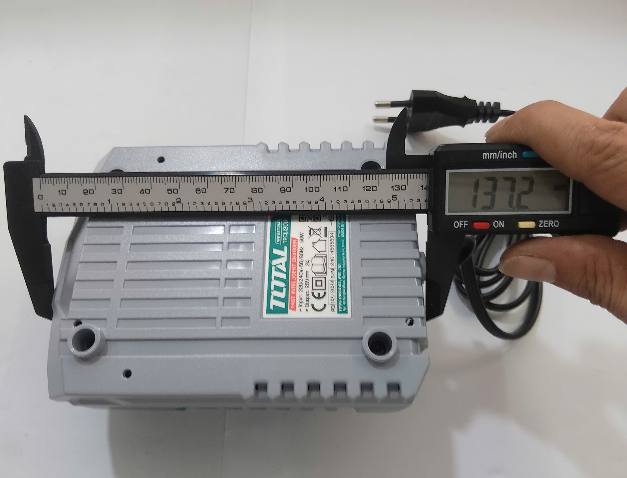 Hình ảnh 38 của mặt hàng Máy siết buloong dùng pin 20V total TIWLI2038