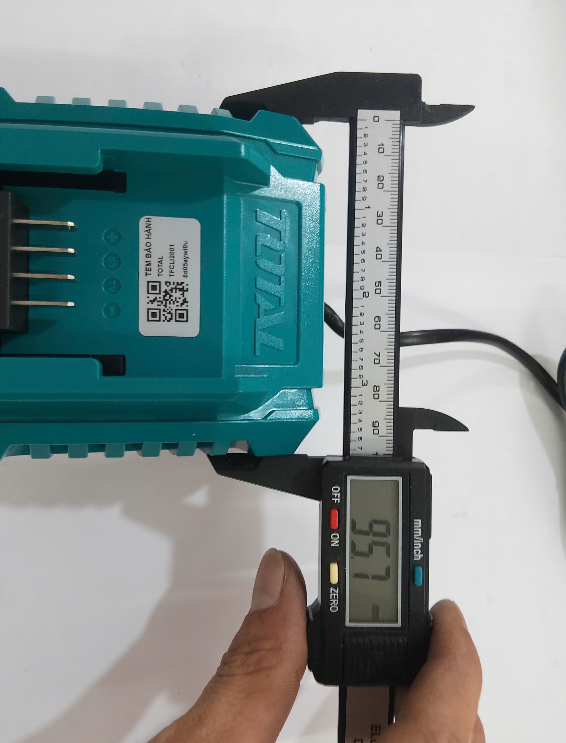 Hình ảnh 32 của mặt hàng Máy siết buloong dùng pin 20V total TIWLI2038