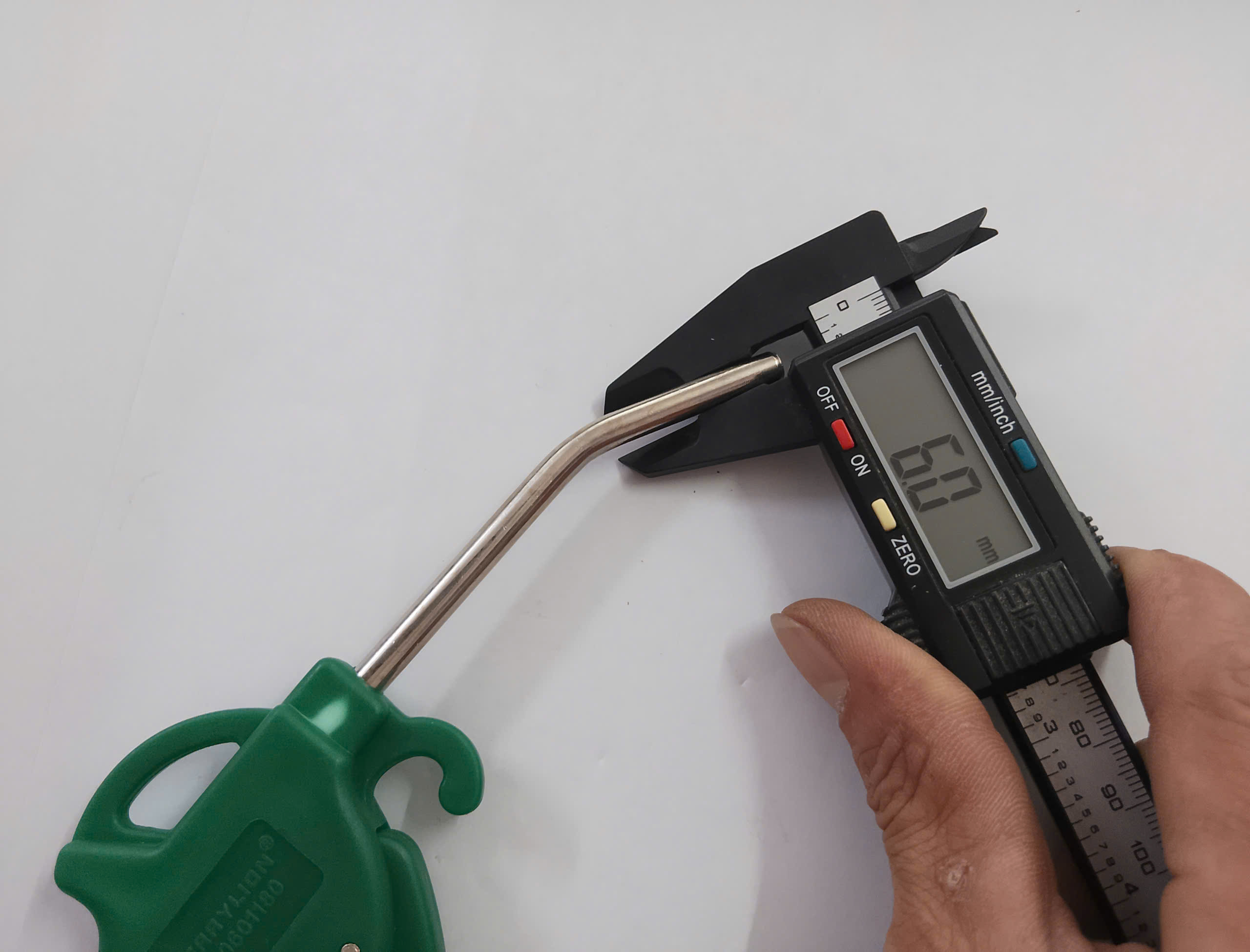 Hình ảnh 5 của mặt hàng Súng Xịt Hơi Nhựa Ngắn Berrylion 050601180
