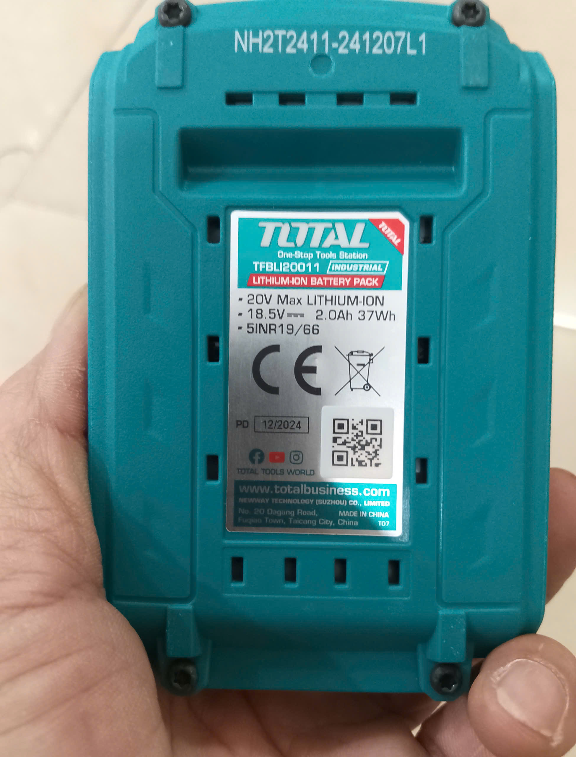 Hình ảnh 13 của mặt hàng Máy thổi bụi dùng pin 20V total TABLI200181