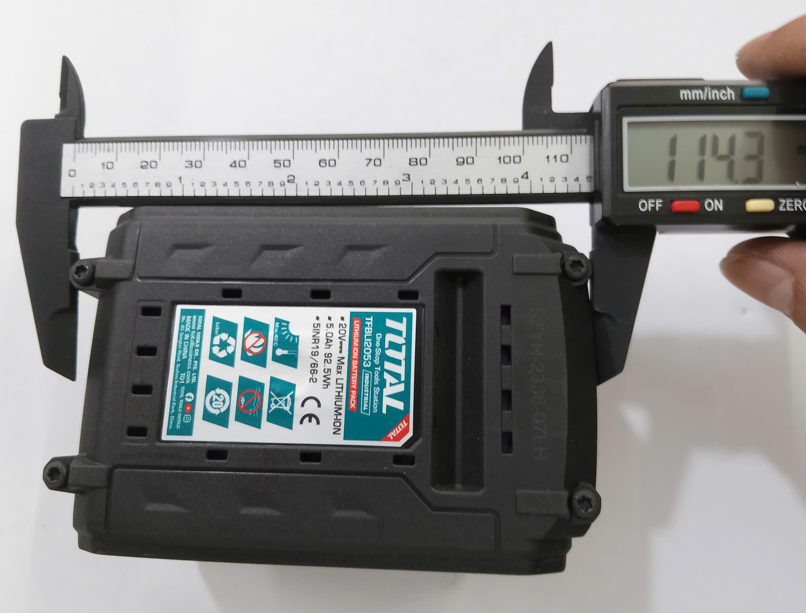 Hình ảnh 8 của mặt hàng Pin 20Vx5Ah total TFBLI2053