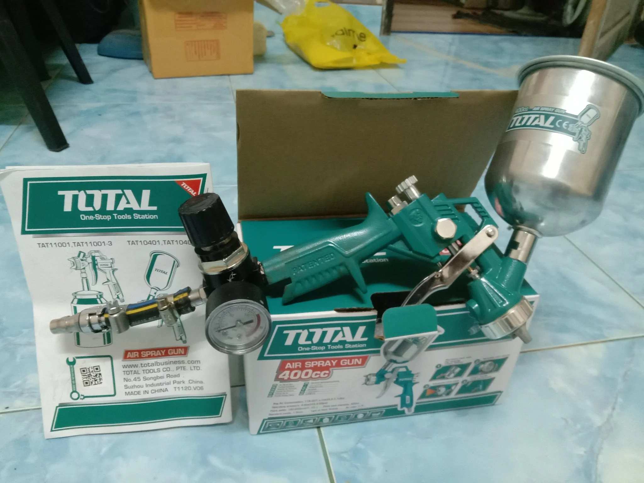 Hình ảnh 5 của mặt hàng Súng phun sơn 400cc total TAT10401