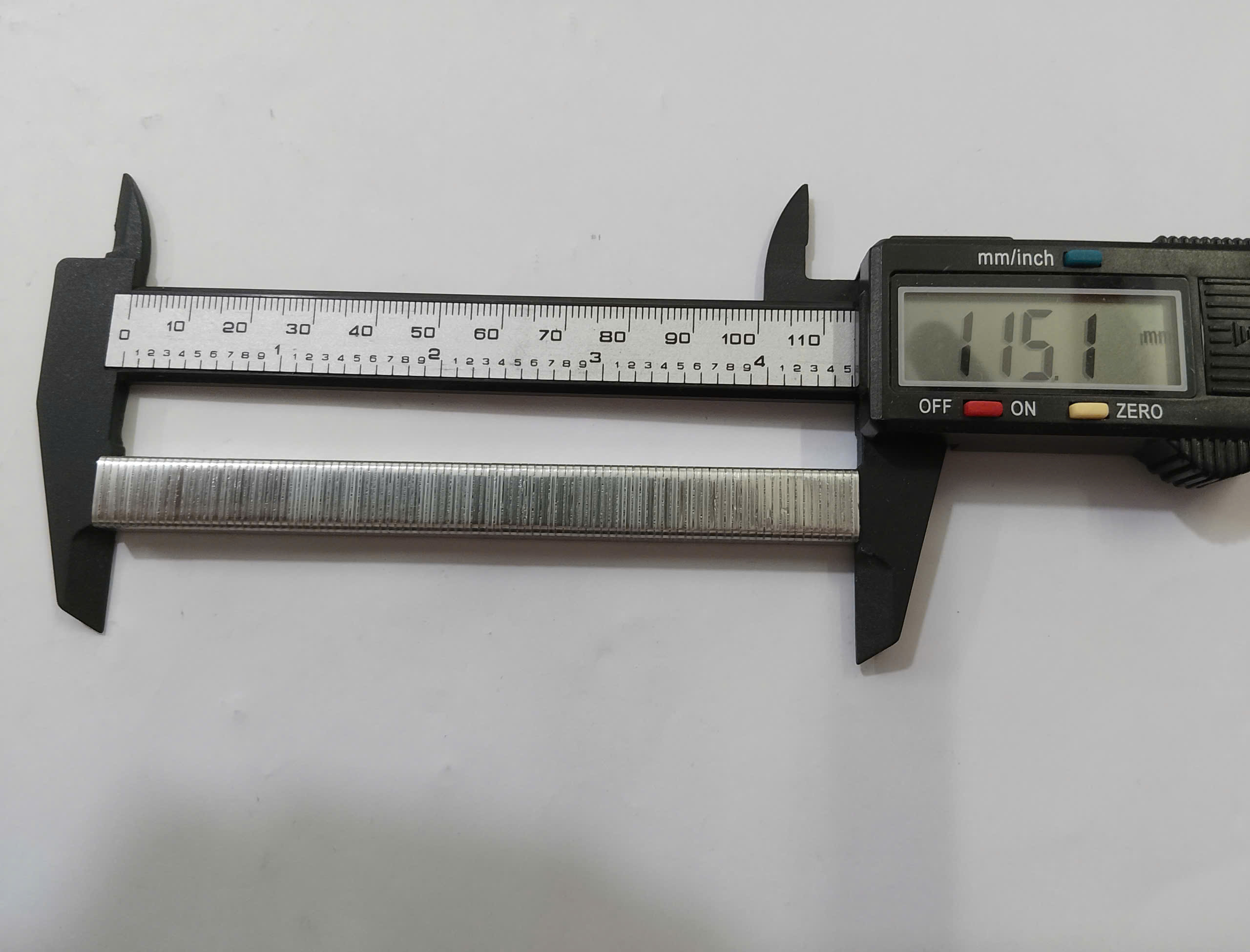 Hình ảnh 10 của mặt hàng Đinh gim bấm 8mmx1.2mm total THT3982