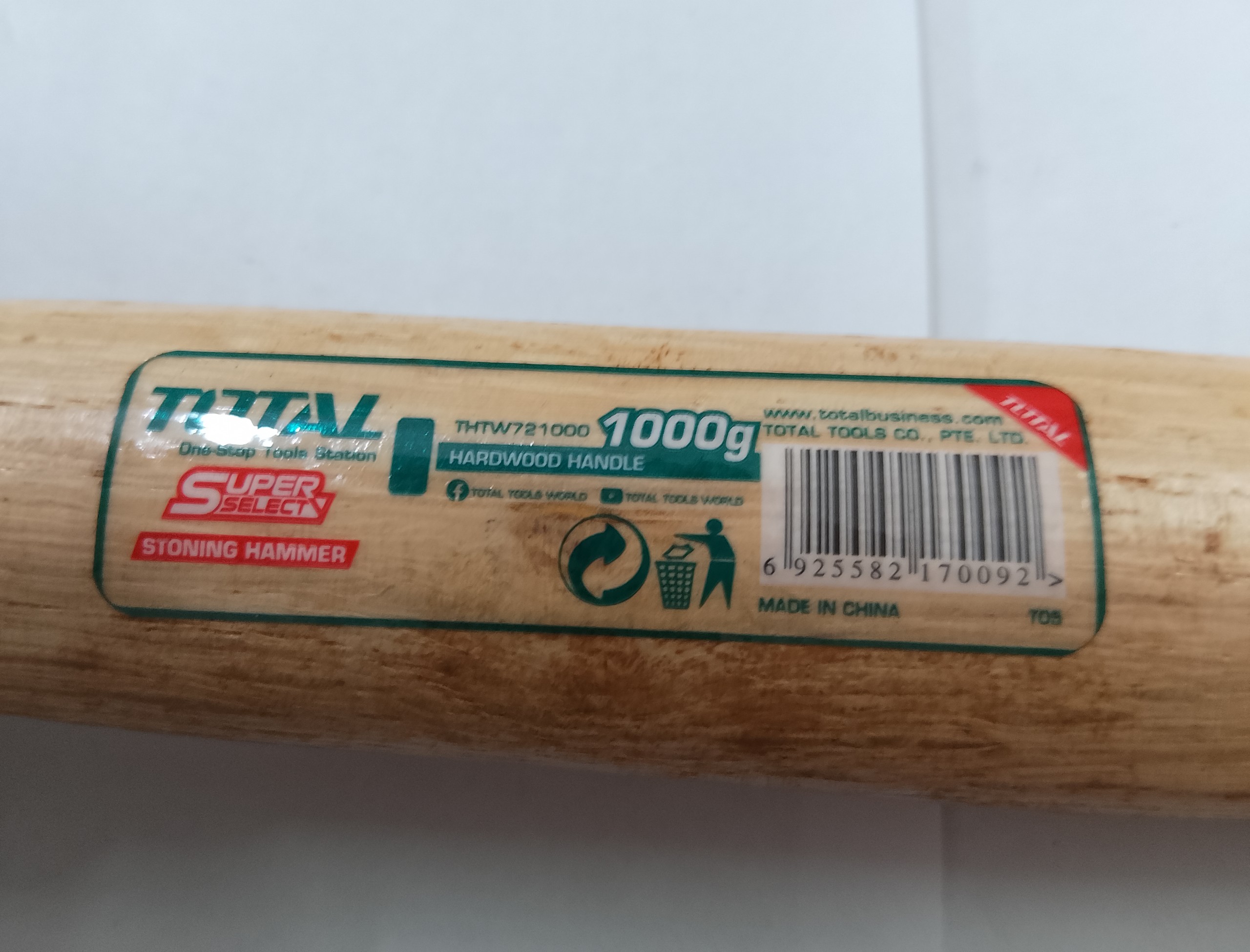 Hình ảnh 14 của mặt hàng Búa tạ 1000g cán gỗ Total THTW721000