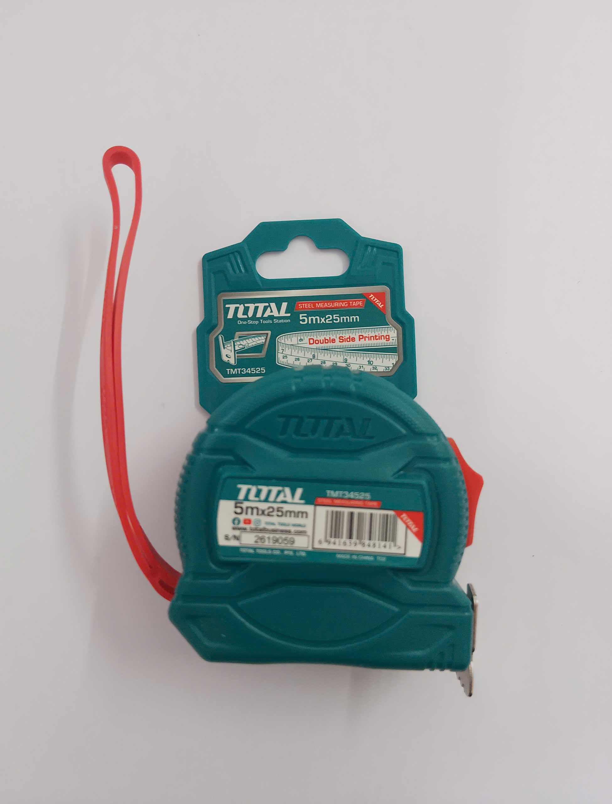 Hình ảnh 6 của mặt hàng Thước kéo thép nền vàng 5x25mm total TMT34525