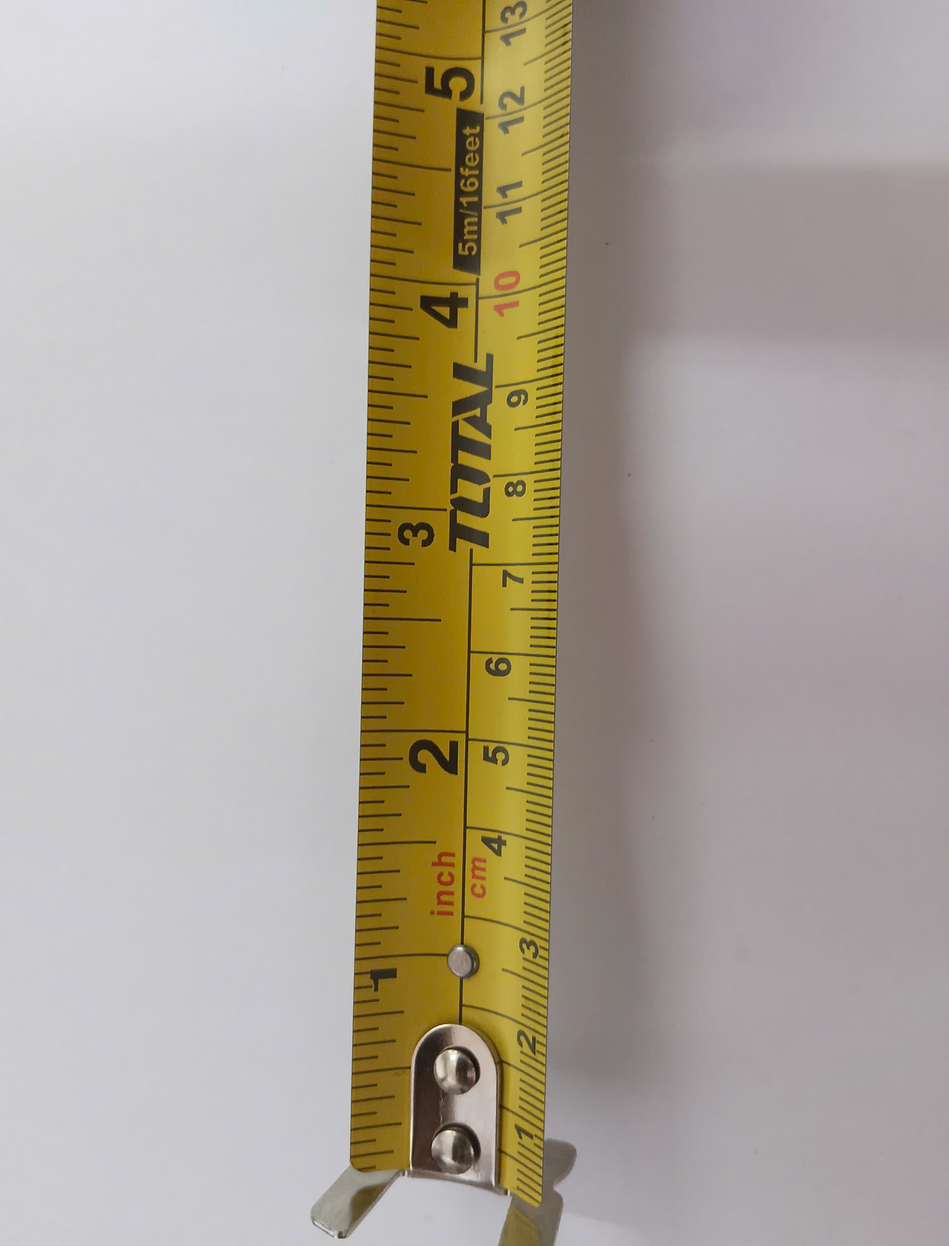 Hình ảnh 11 của mặt hàng Thước kéo thép nền vàng 5x25mm total TMT34525