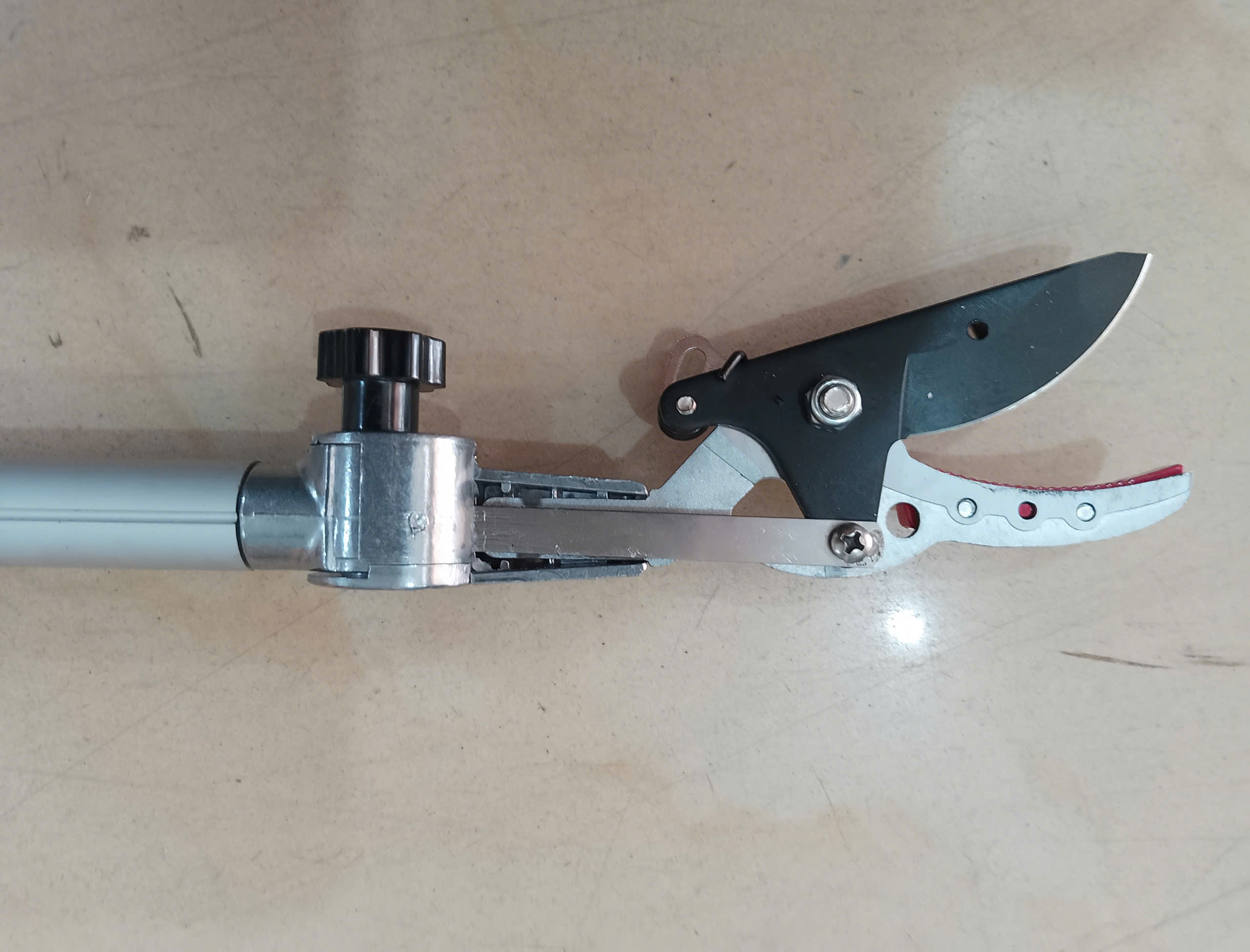 Hình ảnh 15 của mặt hàng Kéo cắt cành cao 4.2m C-Mart A0682