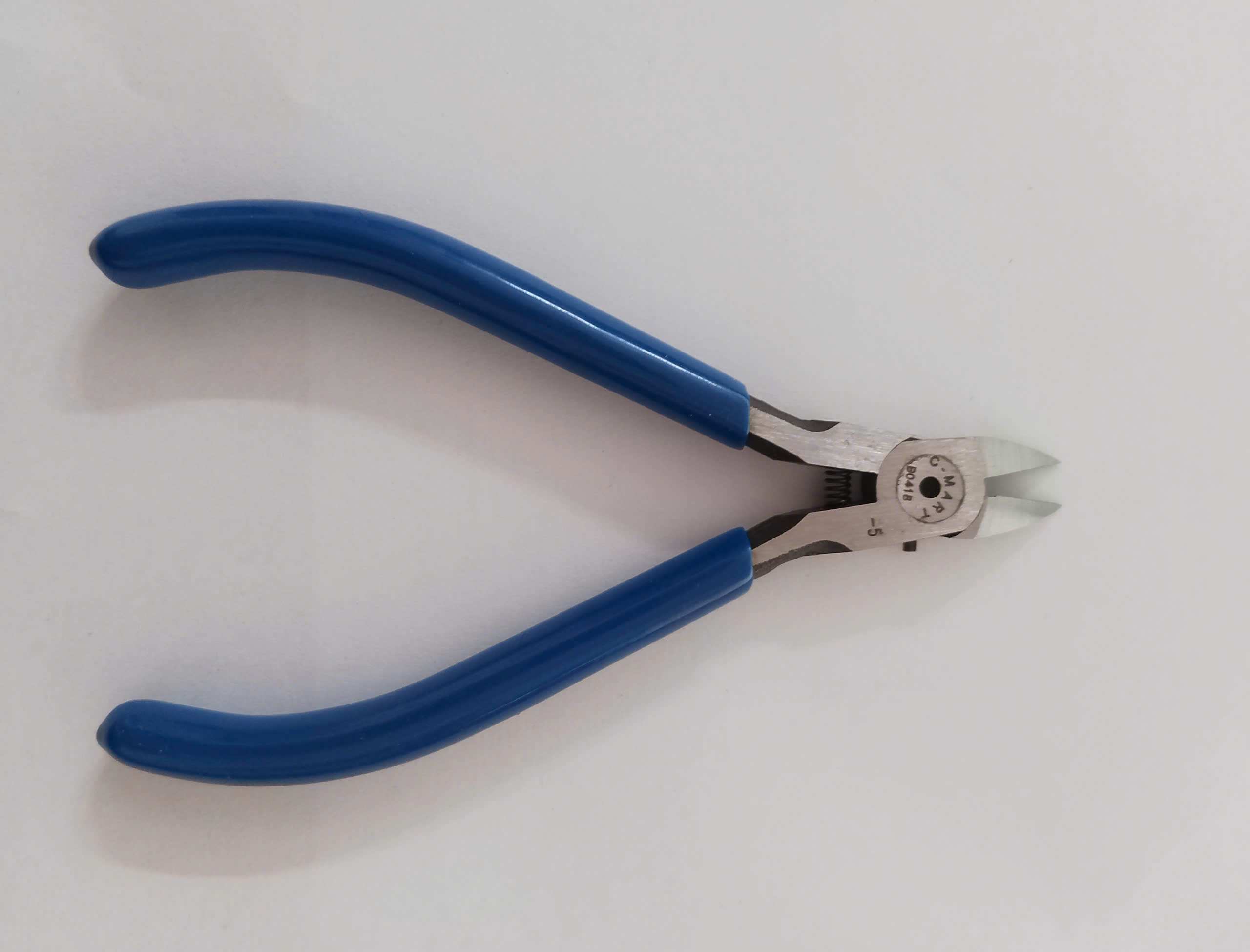 Hình ảnh 12 của mặt hàng Kìm cắt điện tử 125mm/5" C-Mart B0418-05