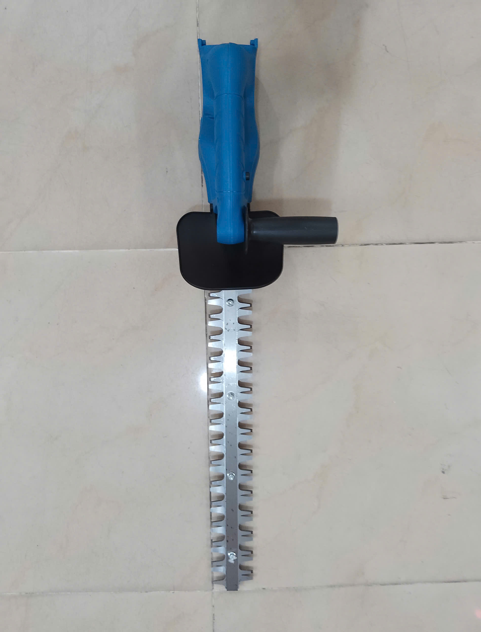 Hình ảnh 7 của mặt hàng Máy cưa cắt lá 21V C-Mart W0053