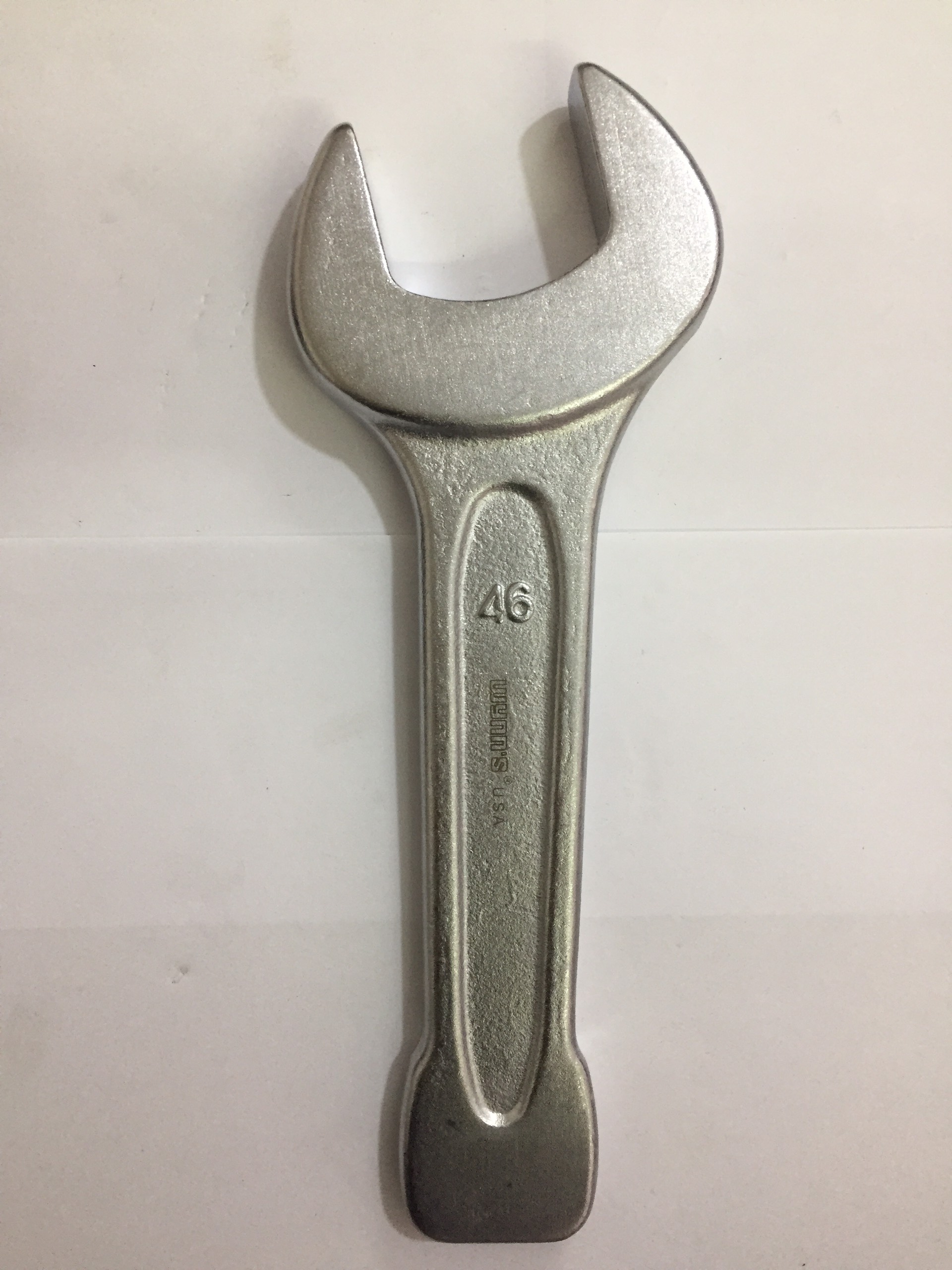 Hình ảnh 1 của mặt hàng Cà Lê Miệng Đóng Số 46 Wynns W2020G