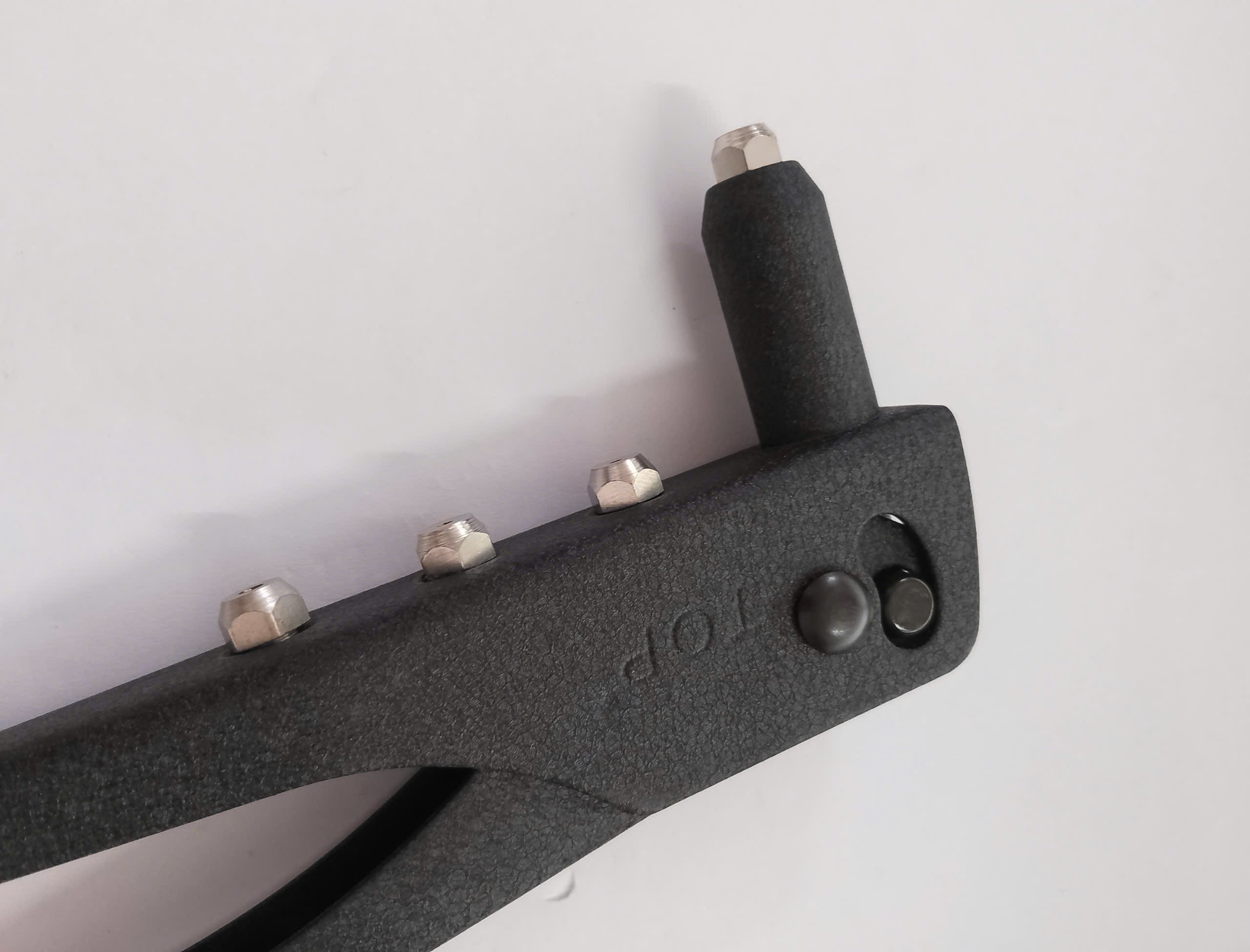 Hình ảnh 15 của mặt hàng Kìm bấm rive TOP