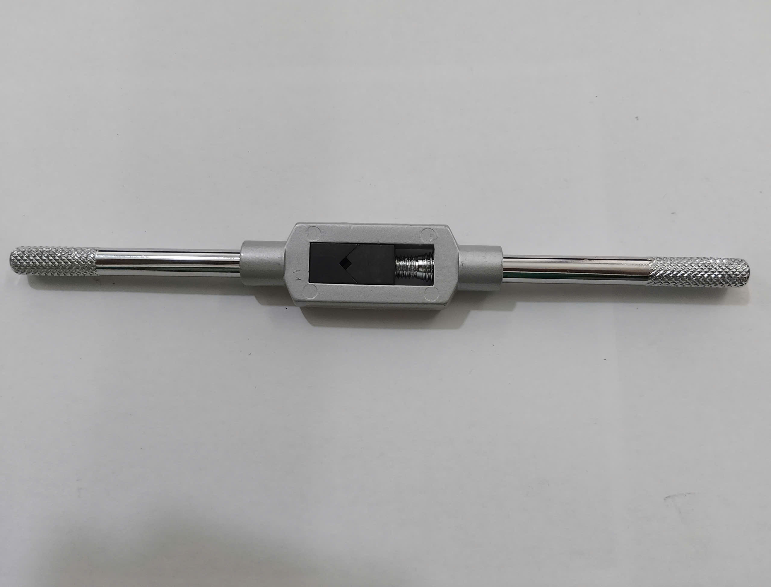 Hình ảnh 20 của mặt hàng Tay quay taro M3 - M12 (1/8" - 1/2") TOP