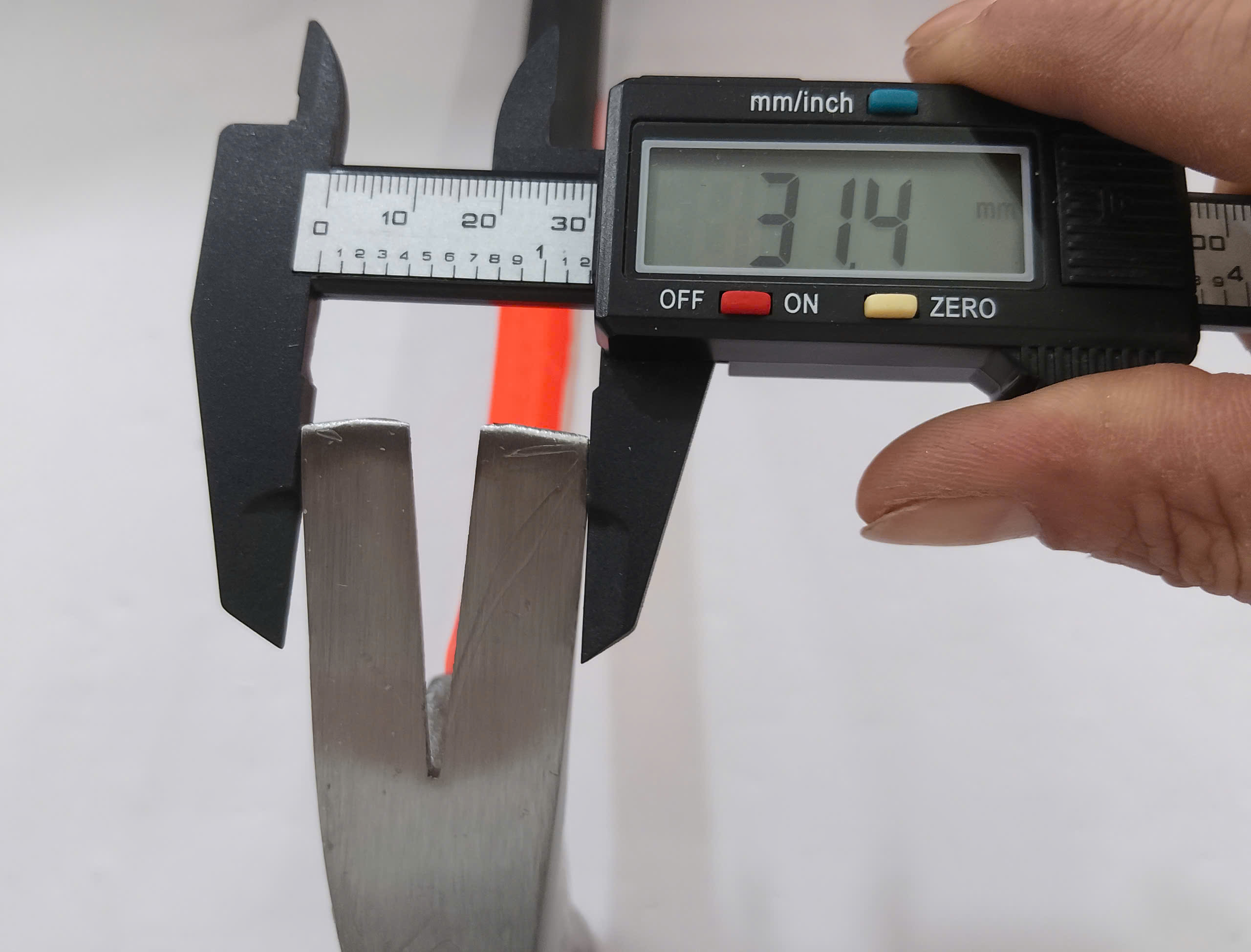 Hình ảnh 14 của mặt hàng Búa nhổ đinh đa năng đầu tròn 16oz Century