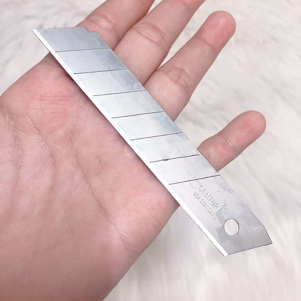 Hình ảnh 4 của mặt hàng Lưỡi dao rọc giấy loại dày Century