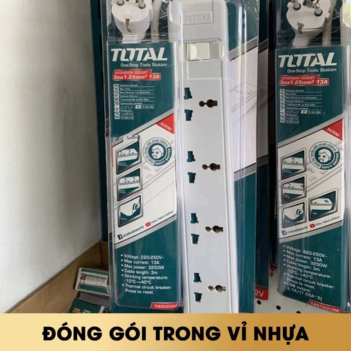 Hình ảnh 6 của mặt hàng Ổ cắm điện 3 chấu có cổng USB Total THES13041VSB