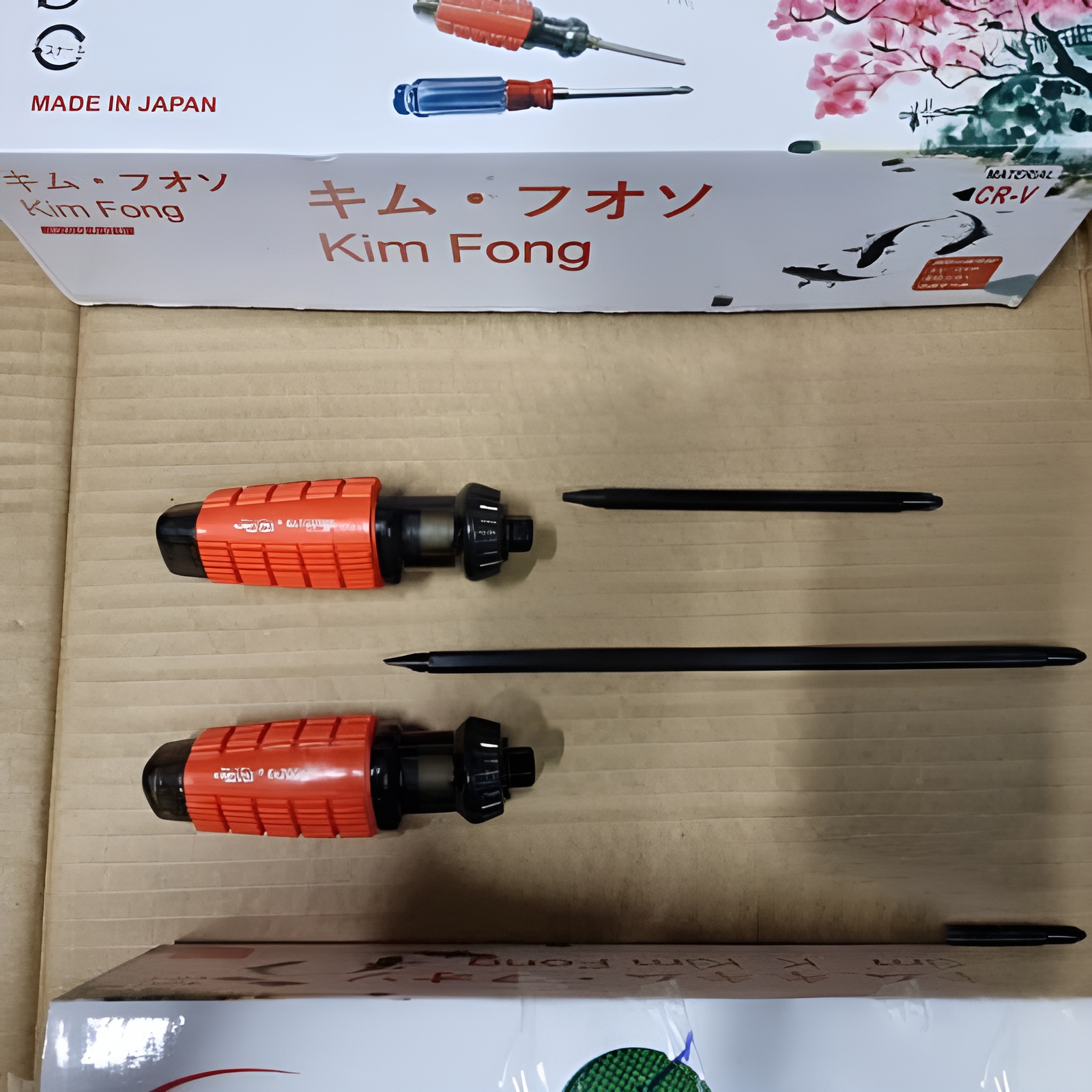 Hình ảnh 4 của mặt hàng Tu vít 2 đầu cán thơm Kimfong (6x100)