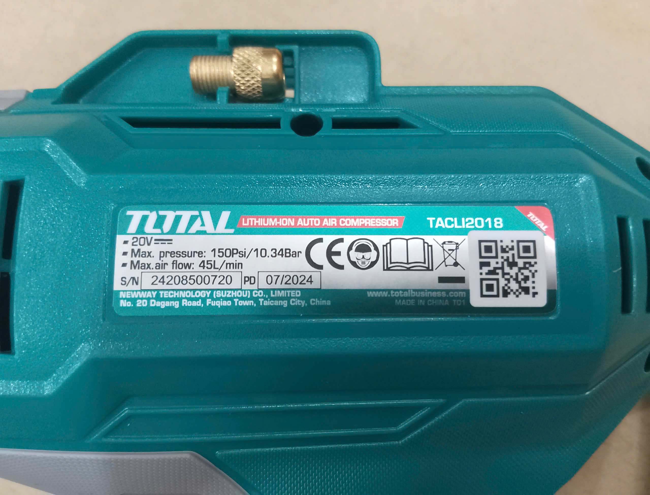 Hình ảnh 13 của mặt hàng Máy bơm hơi cầm tay tự động dùng pin Lithium 20V (không kèm pin & sạc) Total TACLI2018