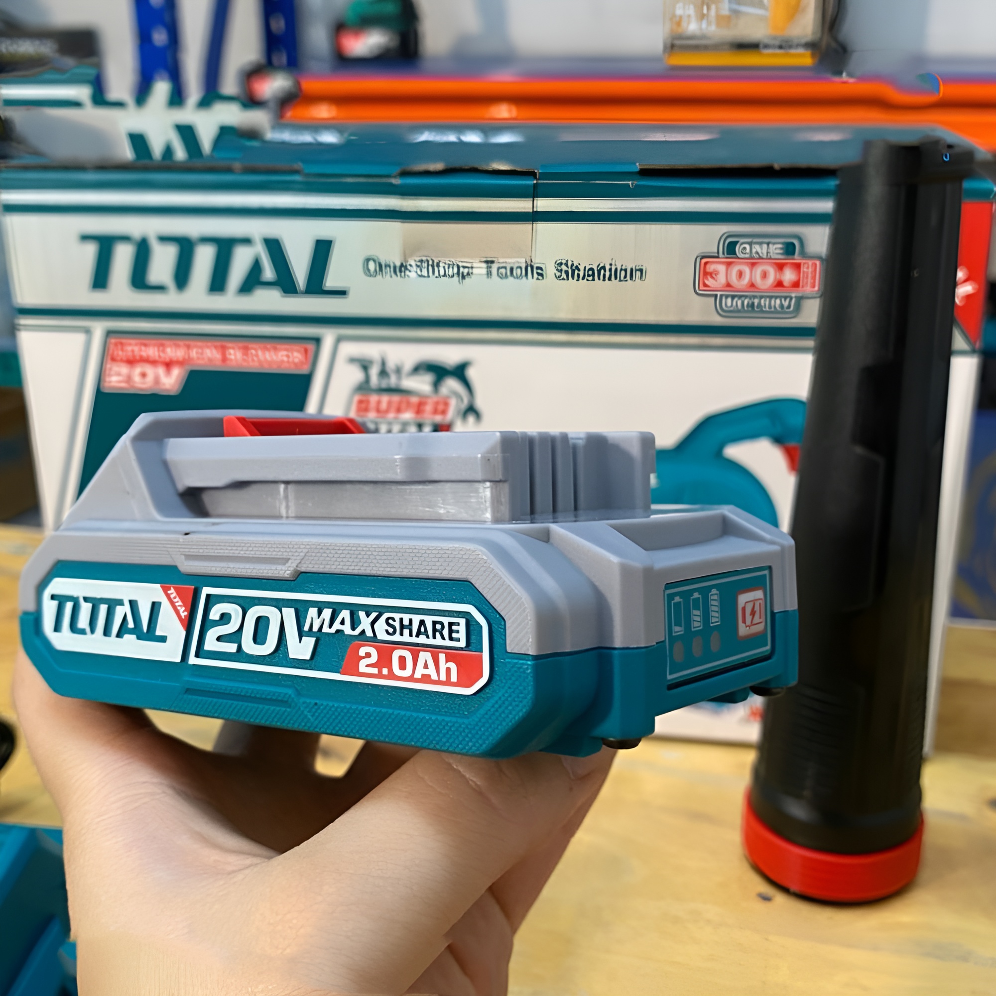 Hình ảnh 5 của mặt hàng Máy thổi bụi dùng pin Lithium-Ion 20V Total TABLI200281