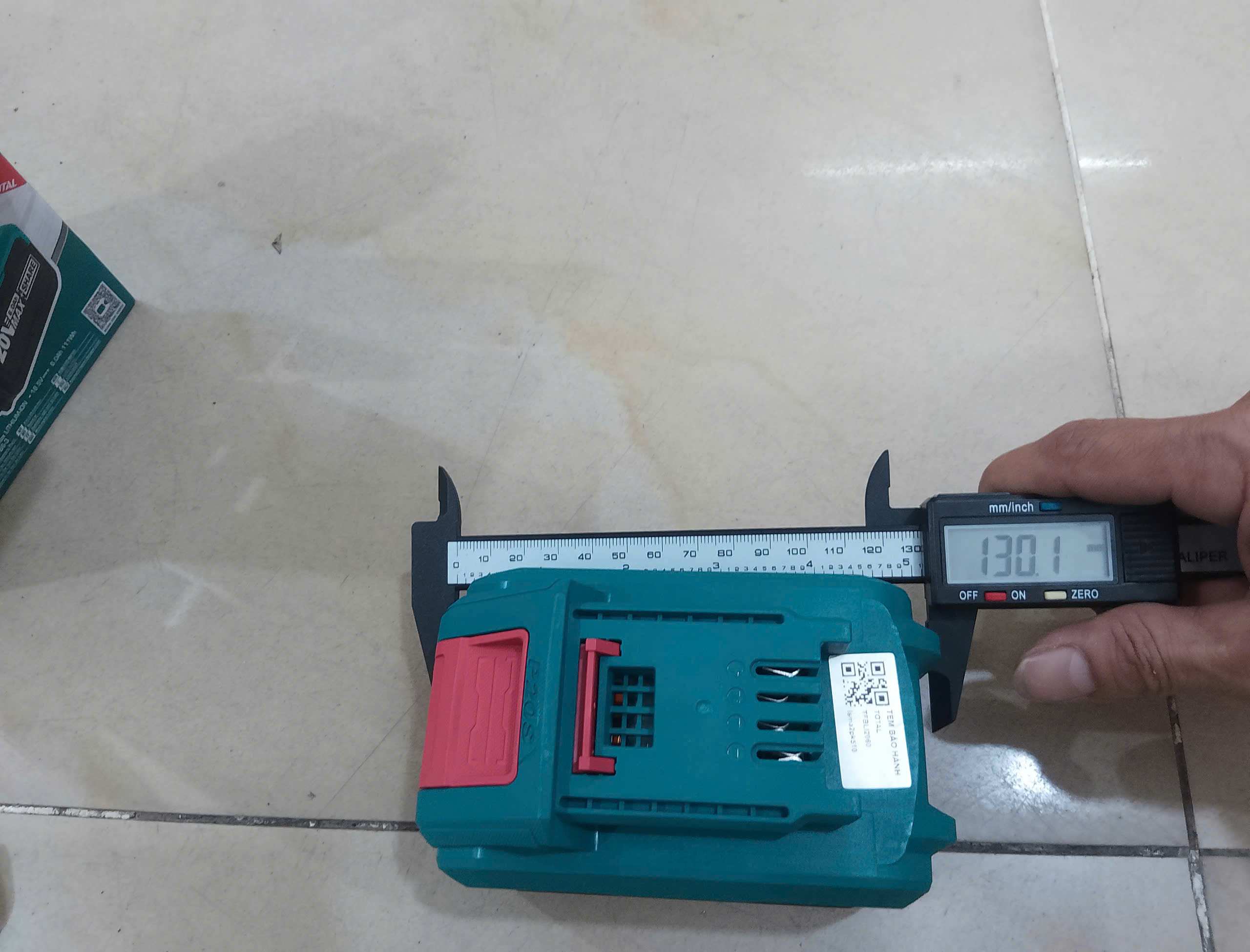 Hình ảnh 10 của mặt hàng Pin Lithium-ion 20V/6.0Ah Total TFBLI2060