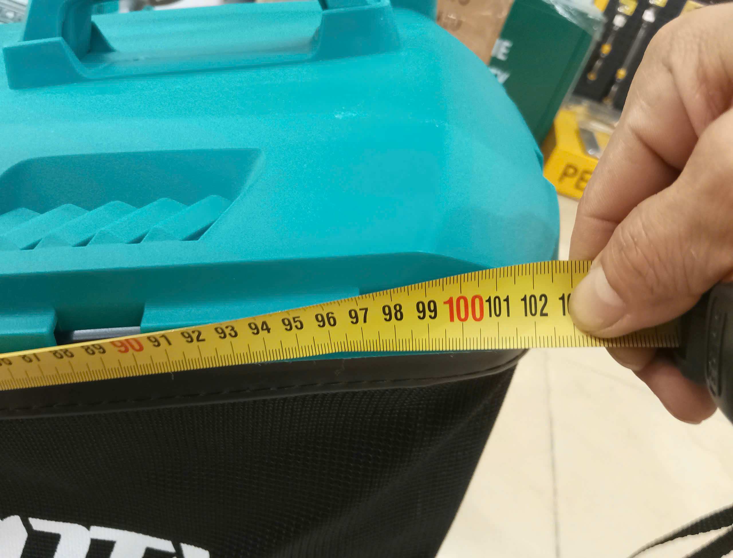 Hình ảnh 13 của mặt hàng Máy làm vườn 14 inch dùng pin Lithium-ion 40V Total