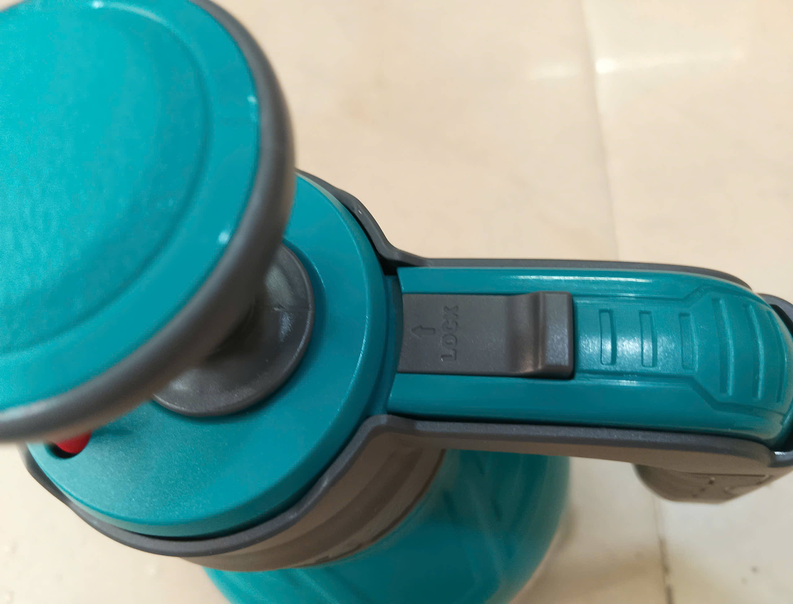 Hình ảnh 21 của mặt hàng Bình xịt 2L Total