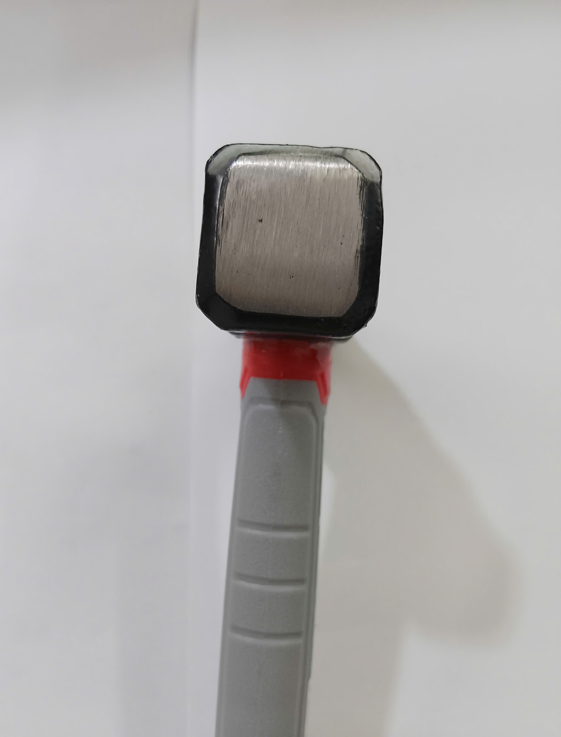 Hình ảnh 12 của mặt hàng Búa đinh đầu dẹp & vuông 500g Total