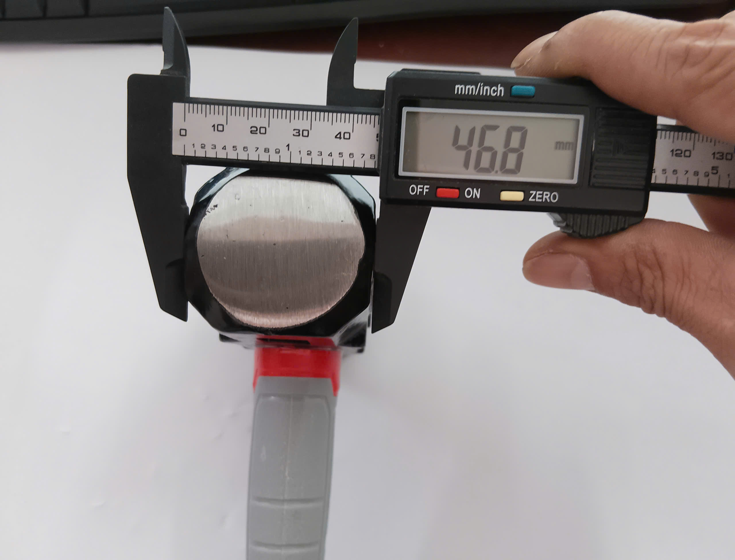 Hình ảnh 6 của mặt hàng Búa tạ 4LB Total