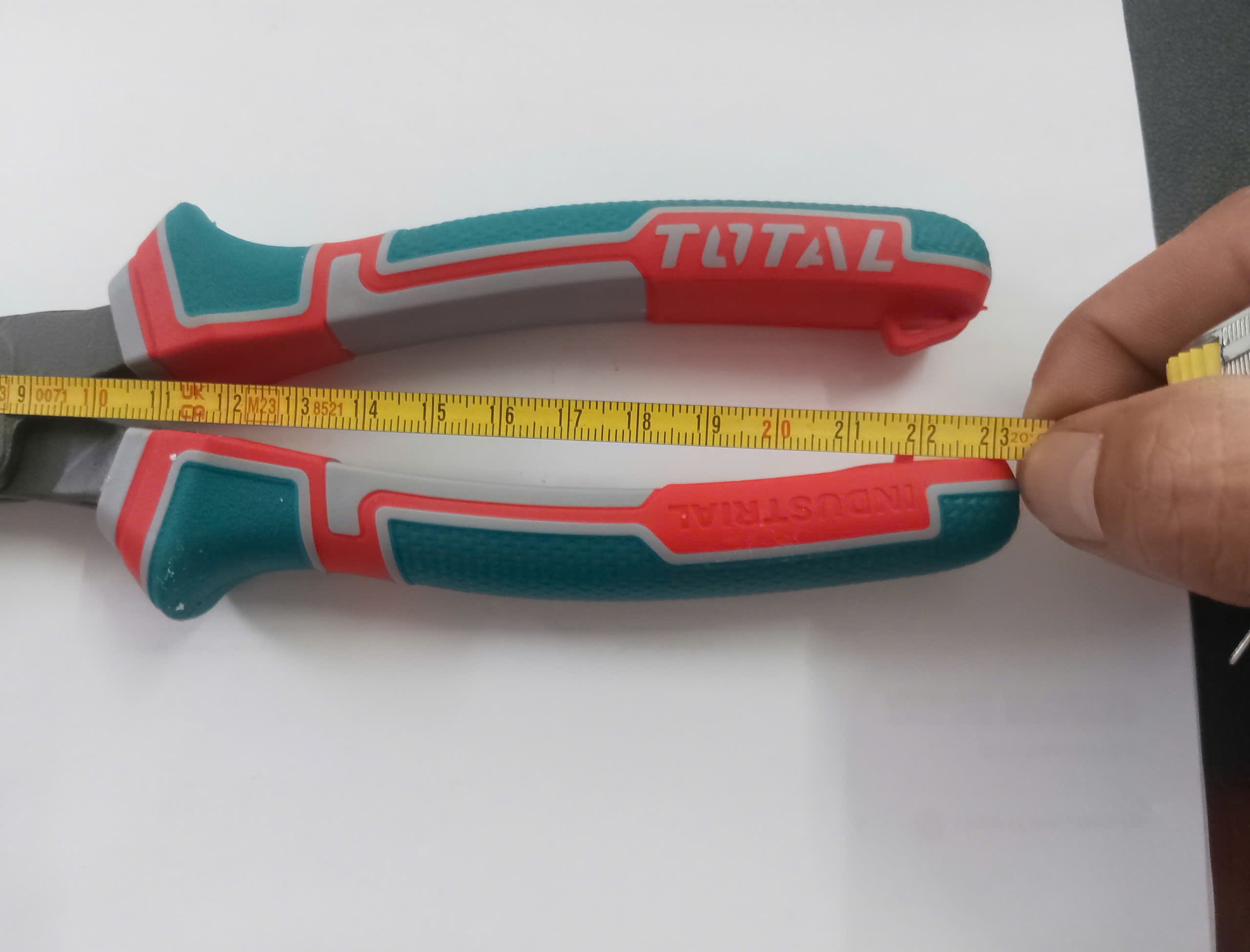Hình ảnh 14 của mặt hàng Kềm cắt trợ lực 228mm Total