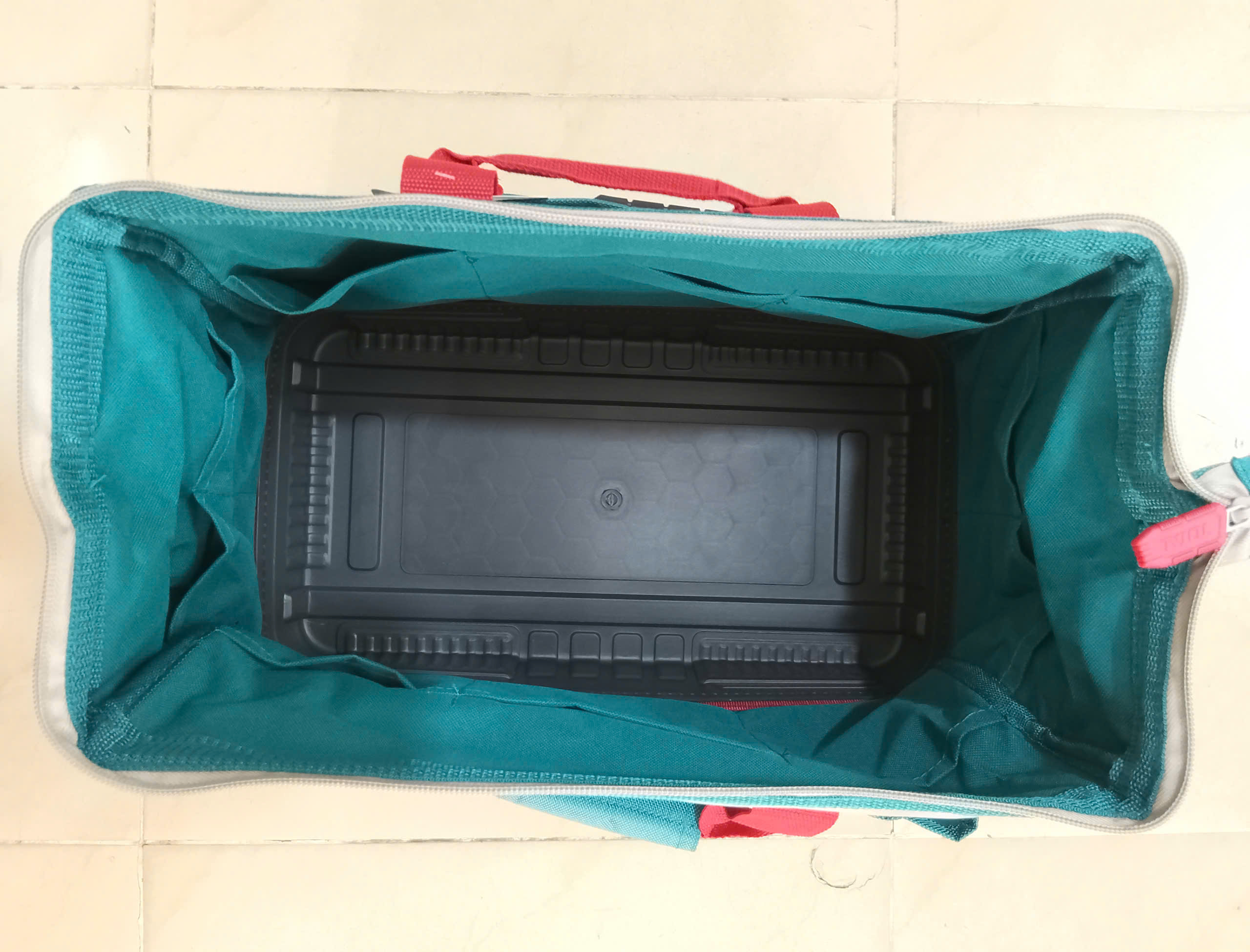 Hình ảnh 6 của mặt hàng Giỏ đựng công cụ 16 inch Total