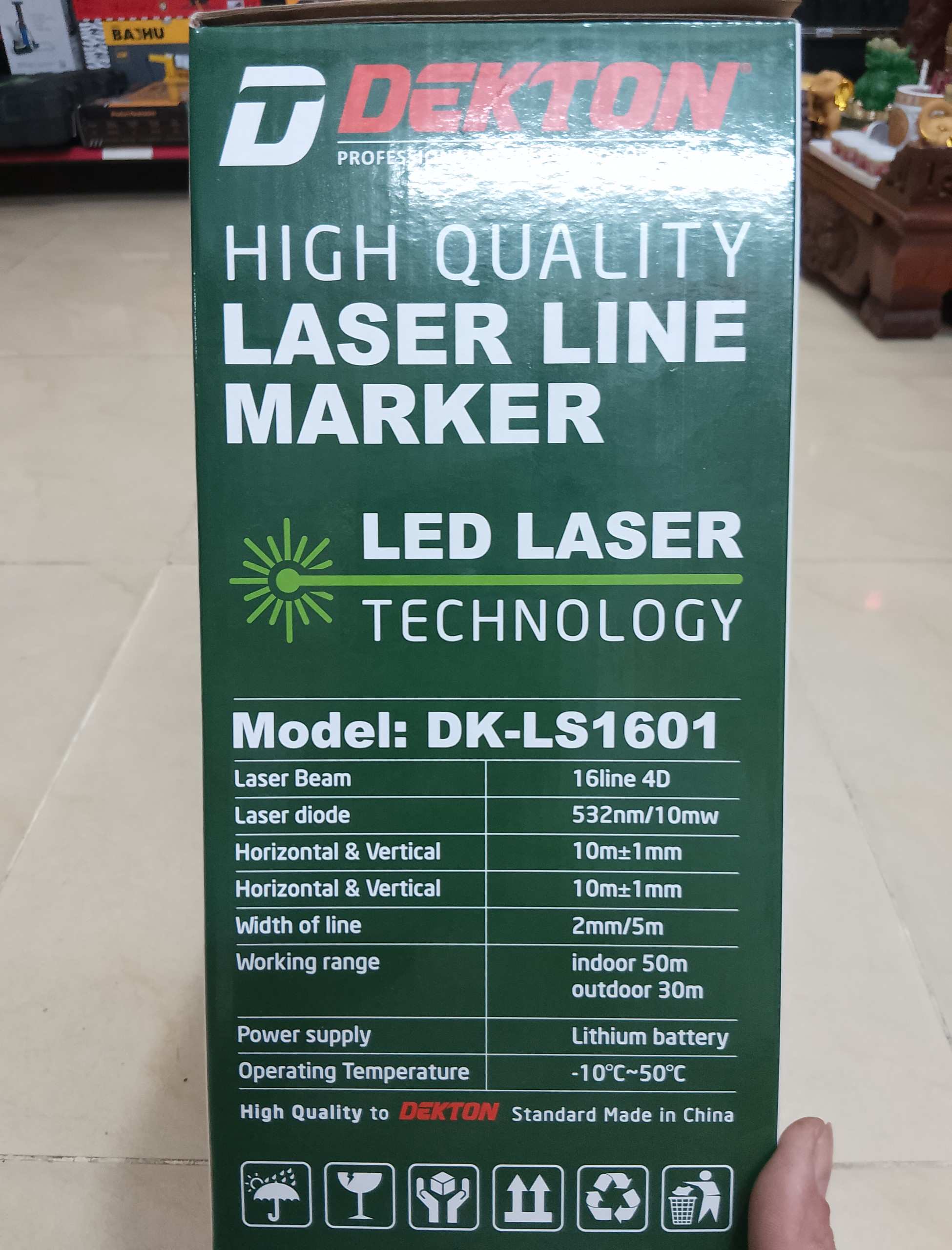 Hình ảnh 31 của mặt hàng Máy cân bằng, cân chỉnh tia laser hoạt động bằng pin hiệu Dekton; Model: DK-LS1601 (10/T)