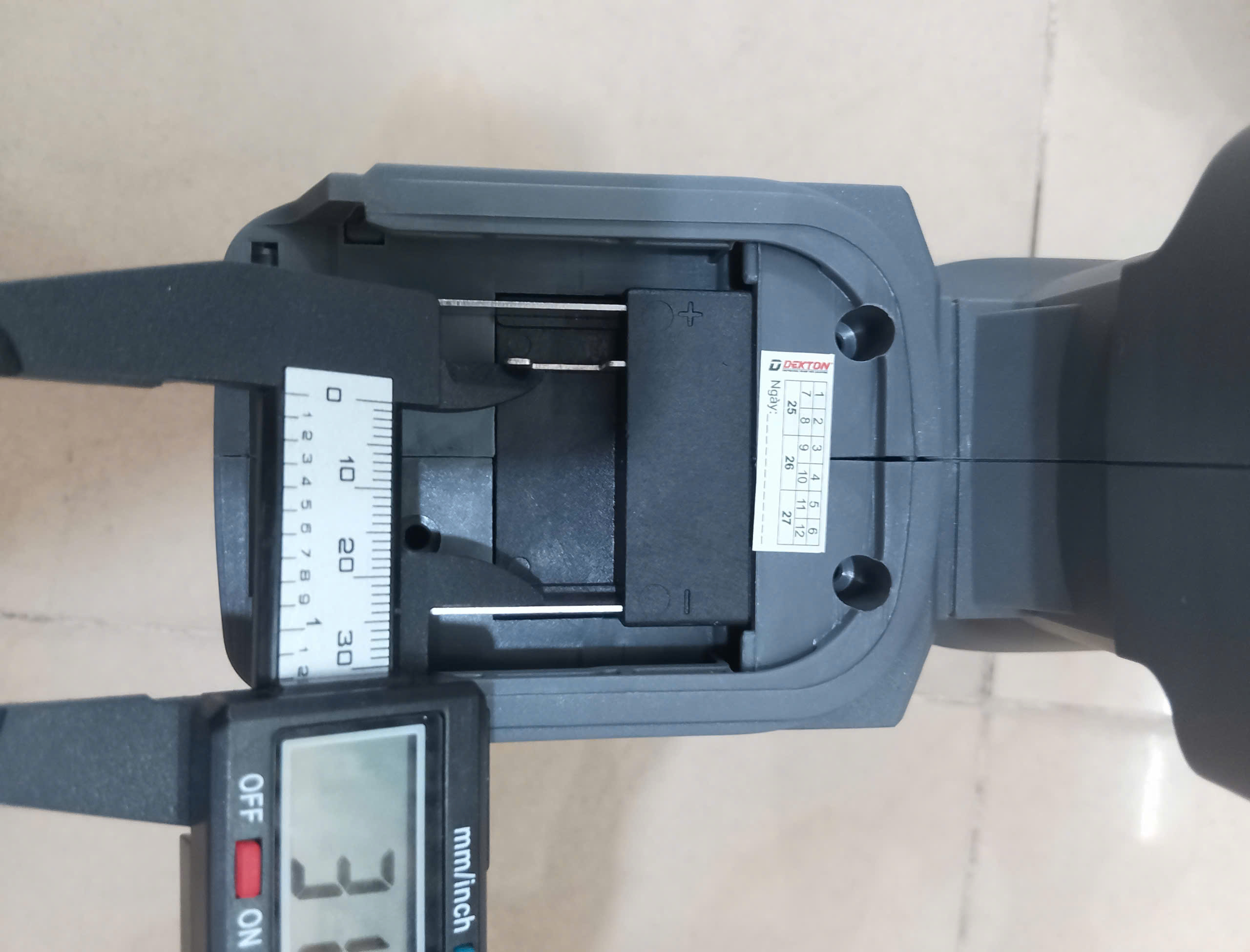 Hình ảnh 18 của mặt hàng Thân Máy Khoan Bê Tông Pin 3 chức năng Dekton M21-RH2603PLUS màu XÁM