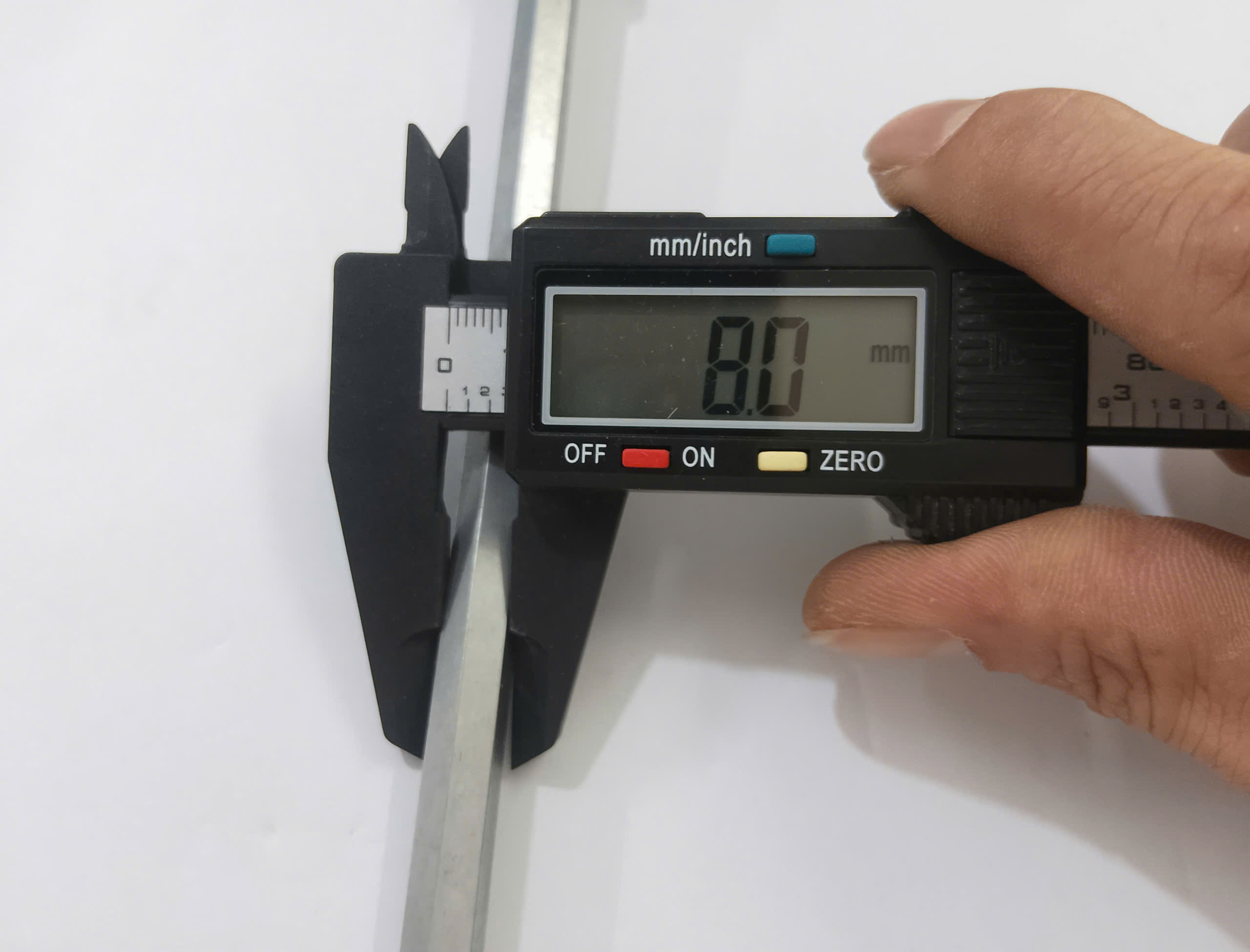 Hình ảnh 1 của mặt hàng Trục vít đóng dẹp 8x250mm cam Kapusi