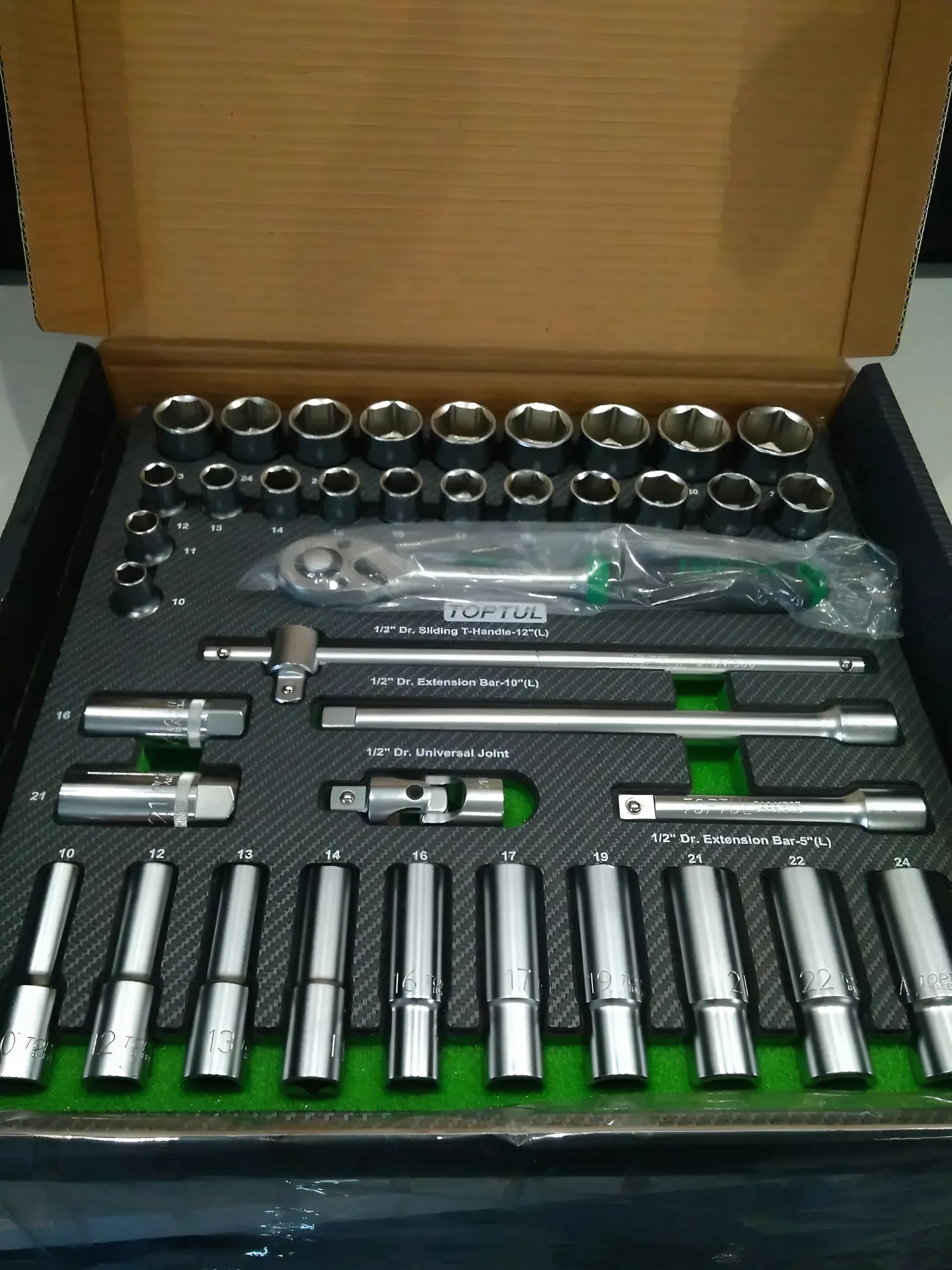 Hình ảnh 2 của mặt hàng Bộ cần siết tự động 1/2" 39 chi tiết Toptul