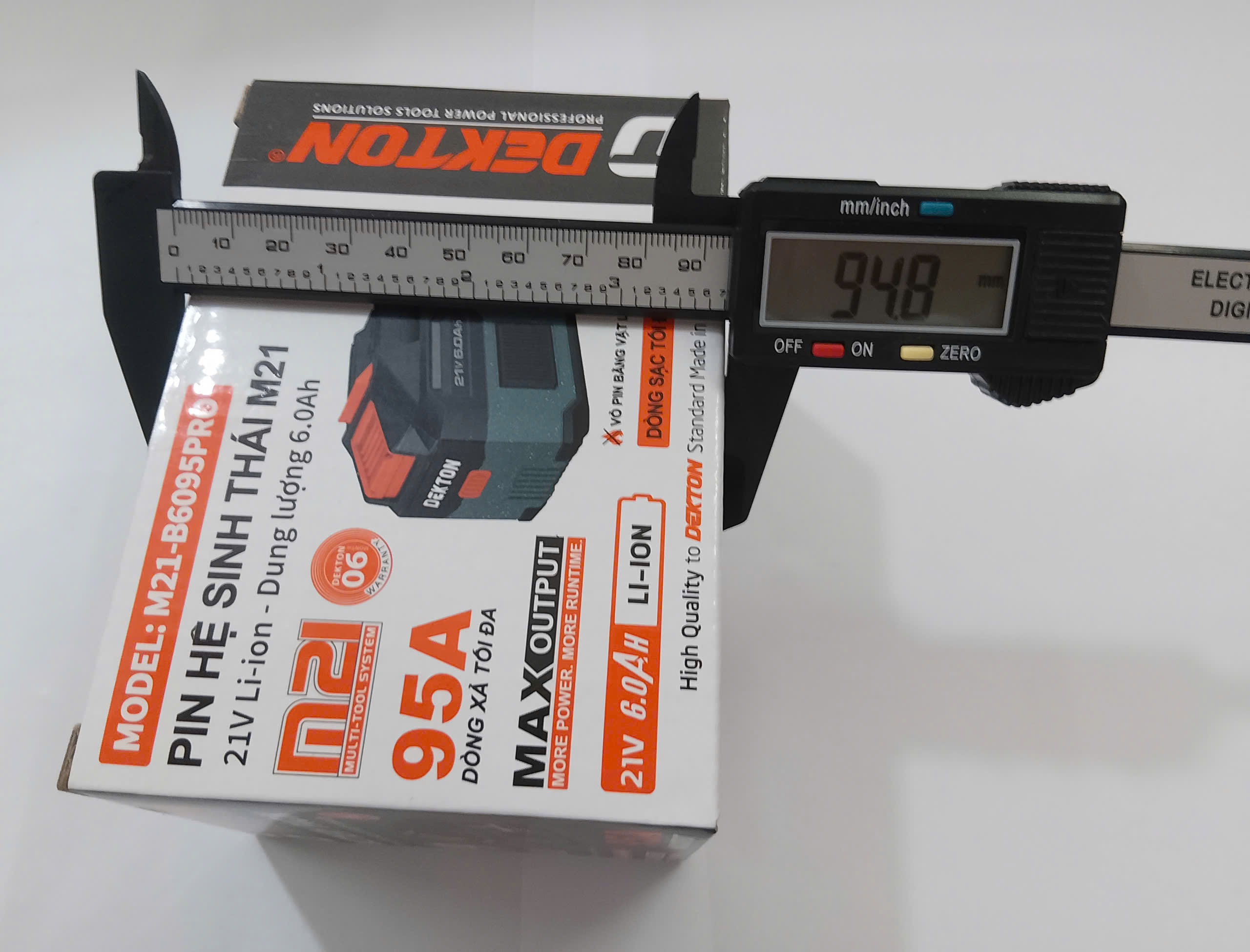Hình ảnh 11 của mặt hàng Pin 21V - 6Ah dòng xả cao M21-B6095PRO màu xám