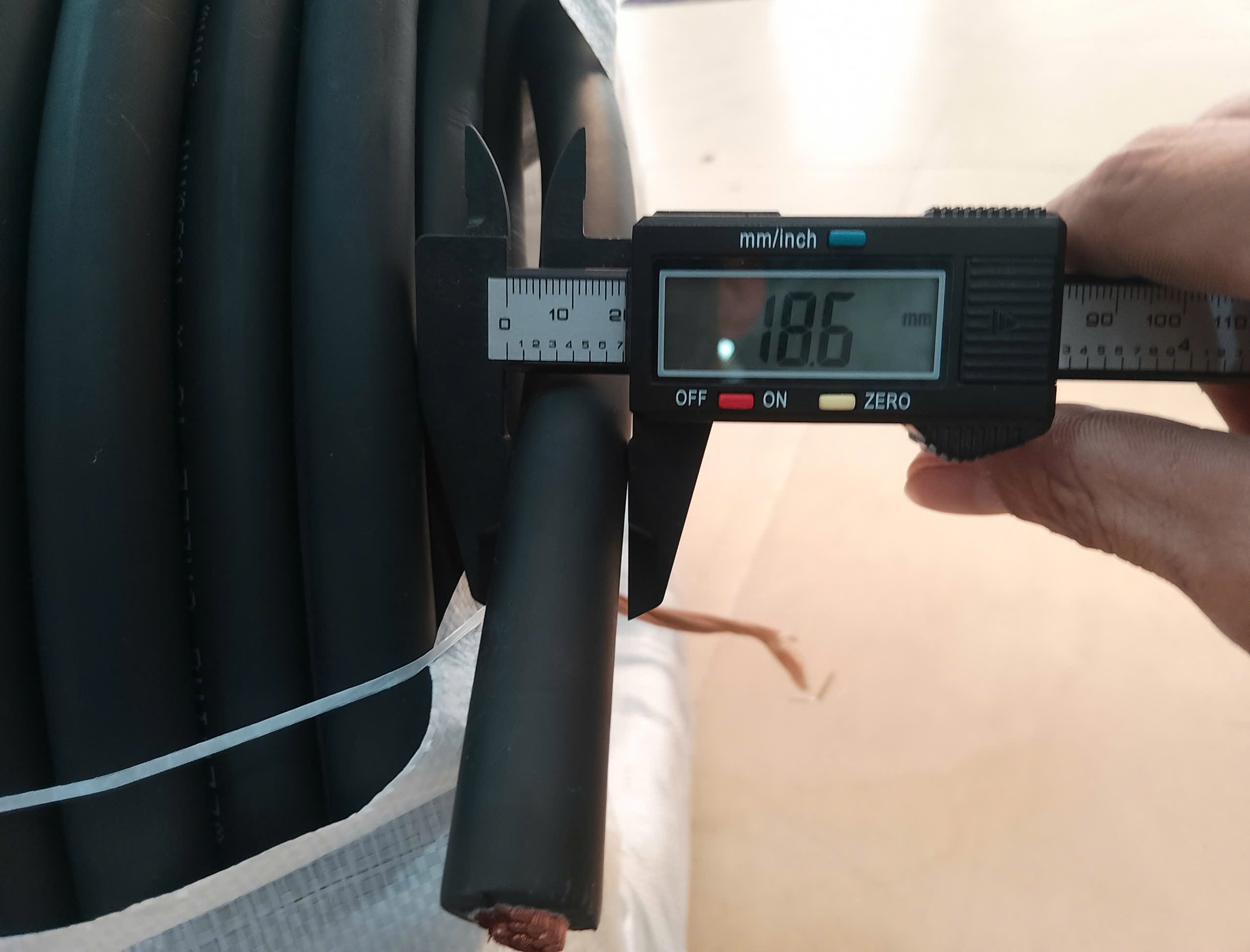 Hình ảnh 5 của mặt hàng Cáp hàn cao su 70mm² Samwon