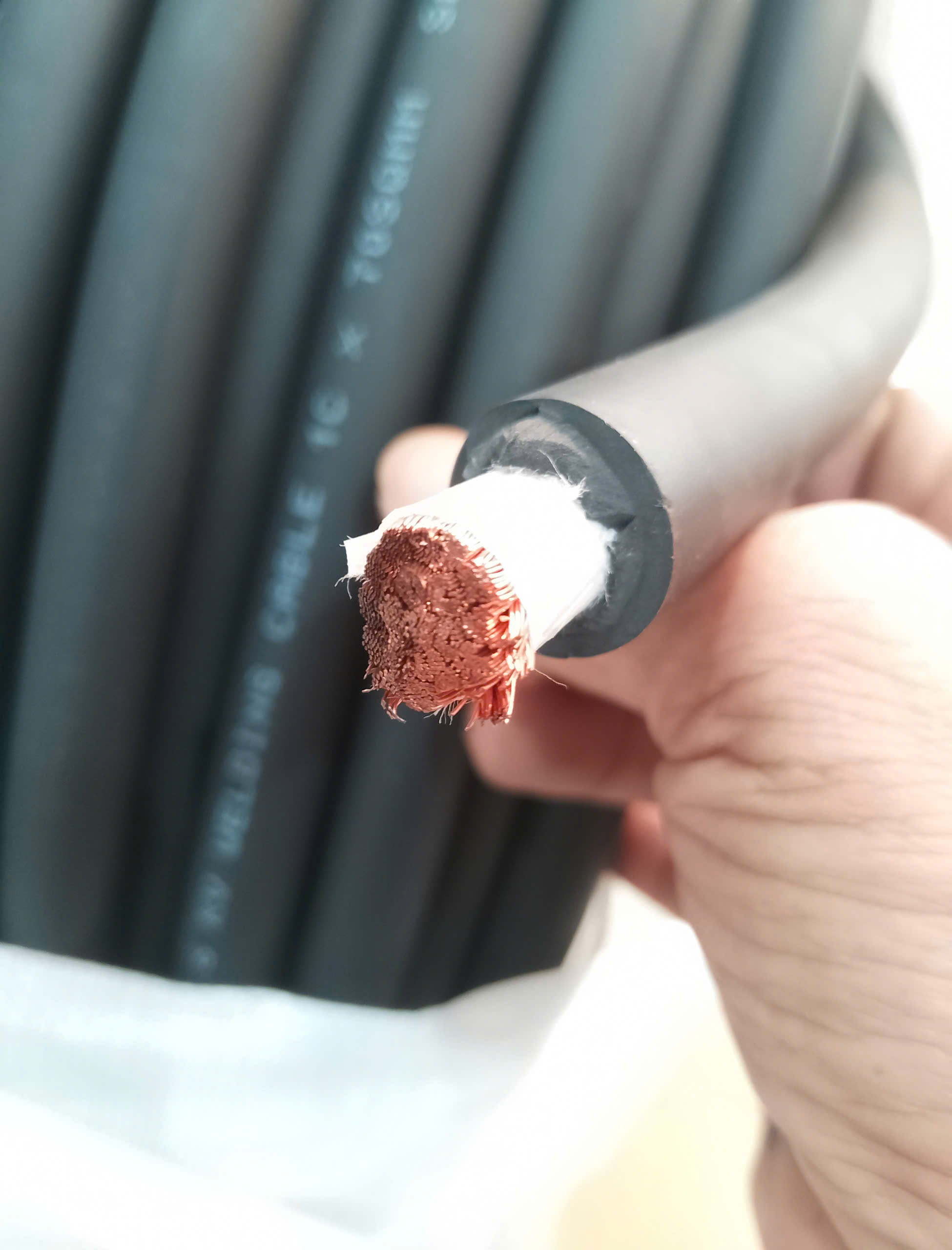 Hình ảnh 8 của mặt hàng Cáp hàn cao su 70mm² Samwon