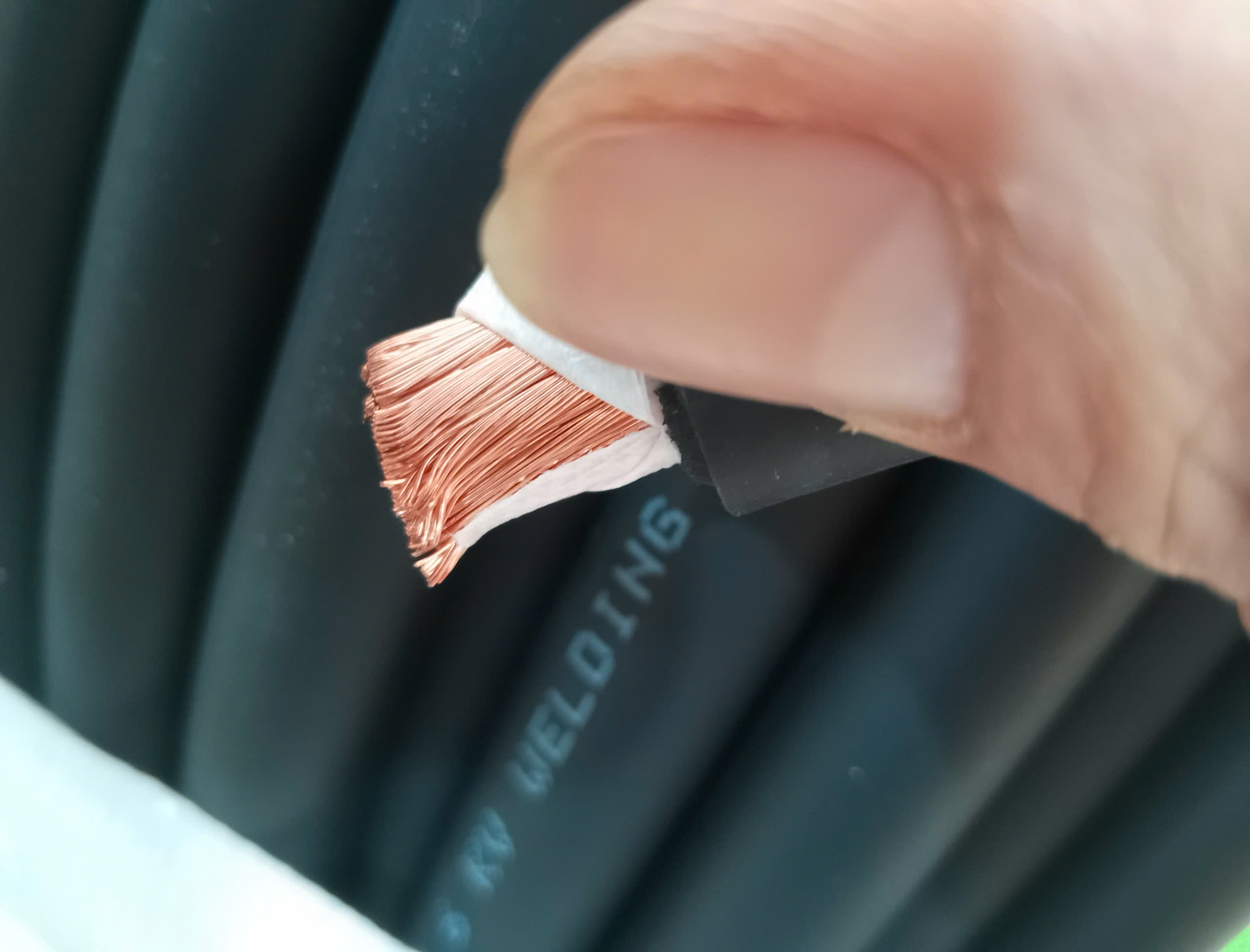 Hình ảnh 9 của mặt hàng Cáp hàn cao su 70mm² Samwon