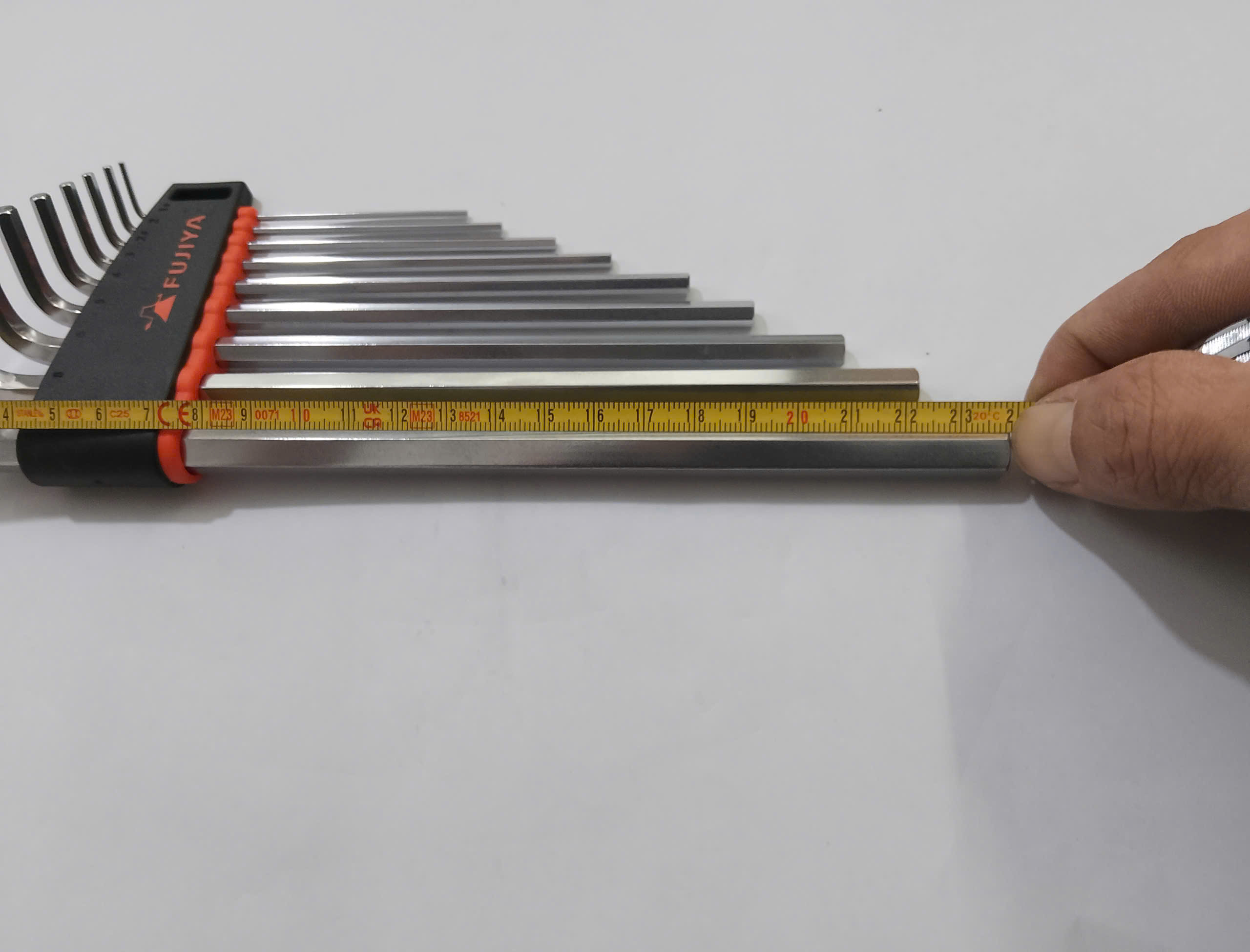 Hình ảnh 3 của mặt hàng Bộ lục giác đầu bằng cán dài Fujiya LH330-9S