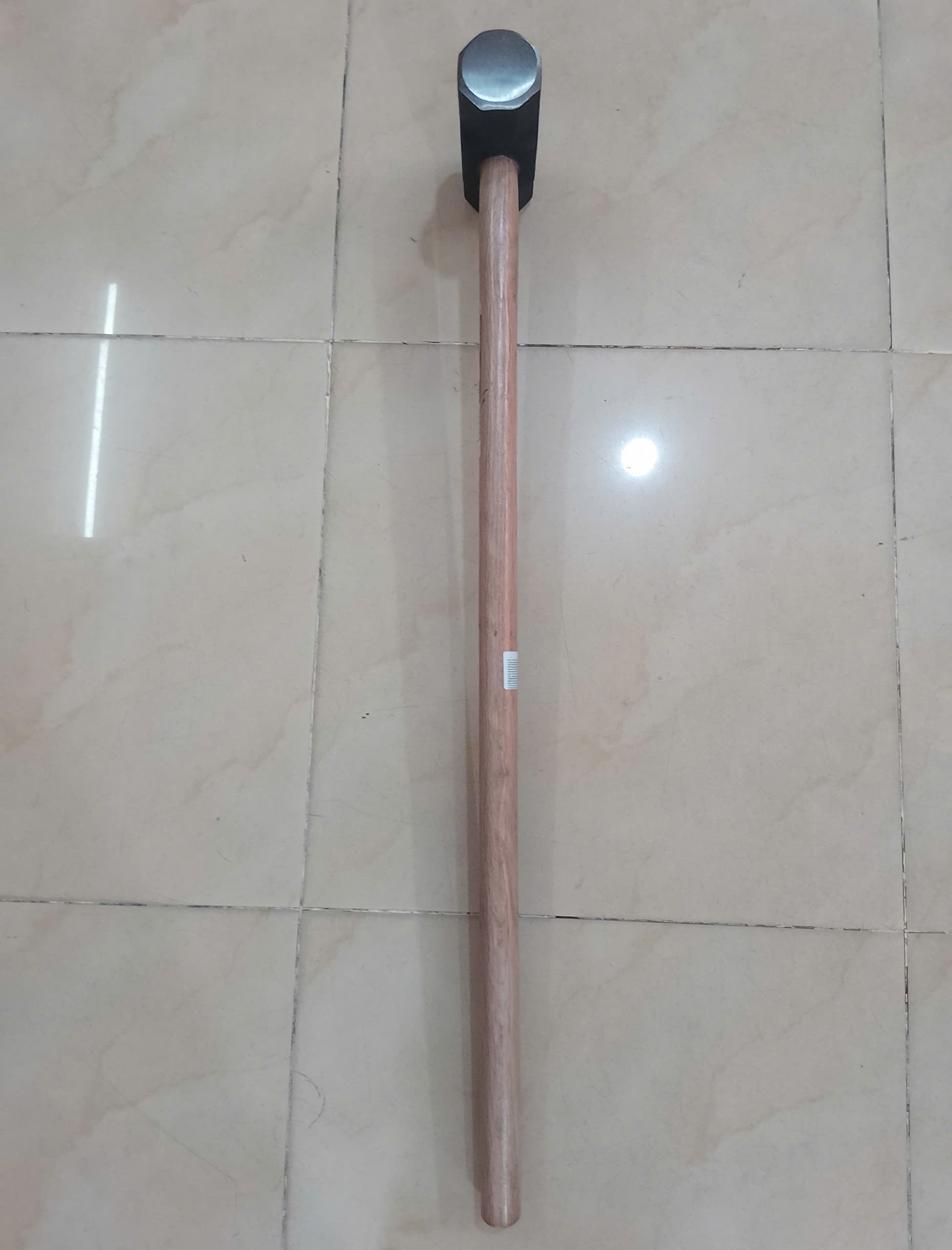 Hình ảnh 12 của mặt hàng BÚA TẠ CÁN GỖ DÀI 4,5KG, 900mm