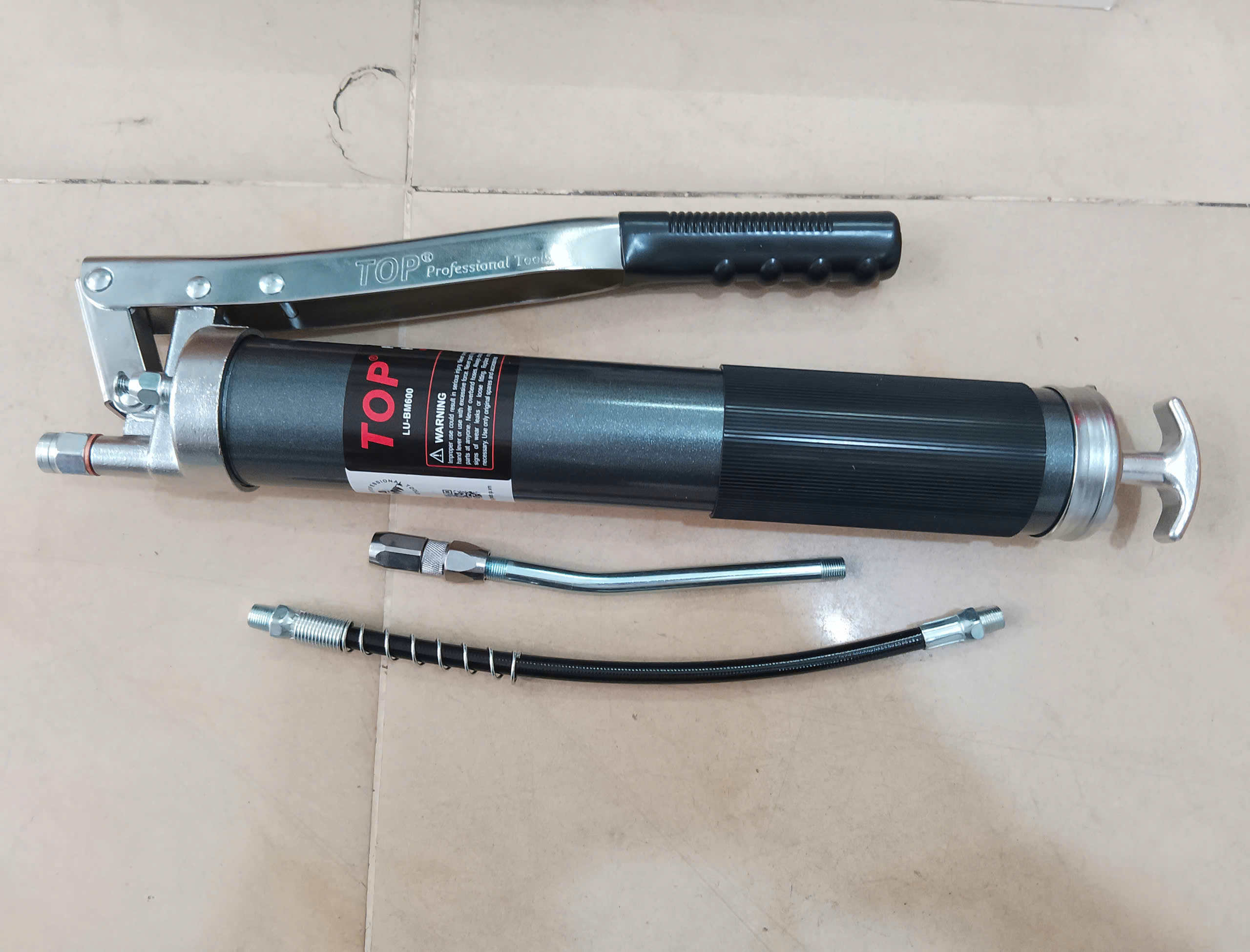 Hình ảnh 5 của mặt hàng Bơm mỡ  600 cc  ( 2 TI )  TOP