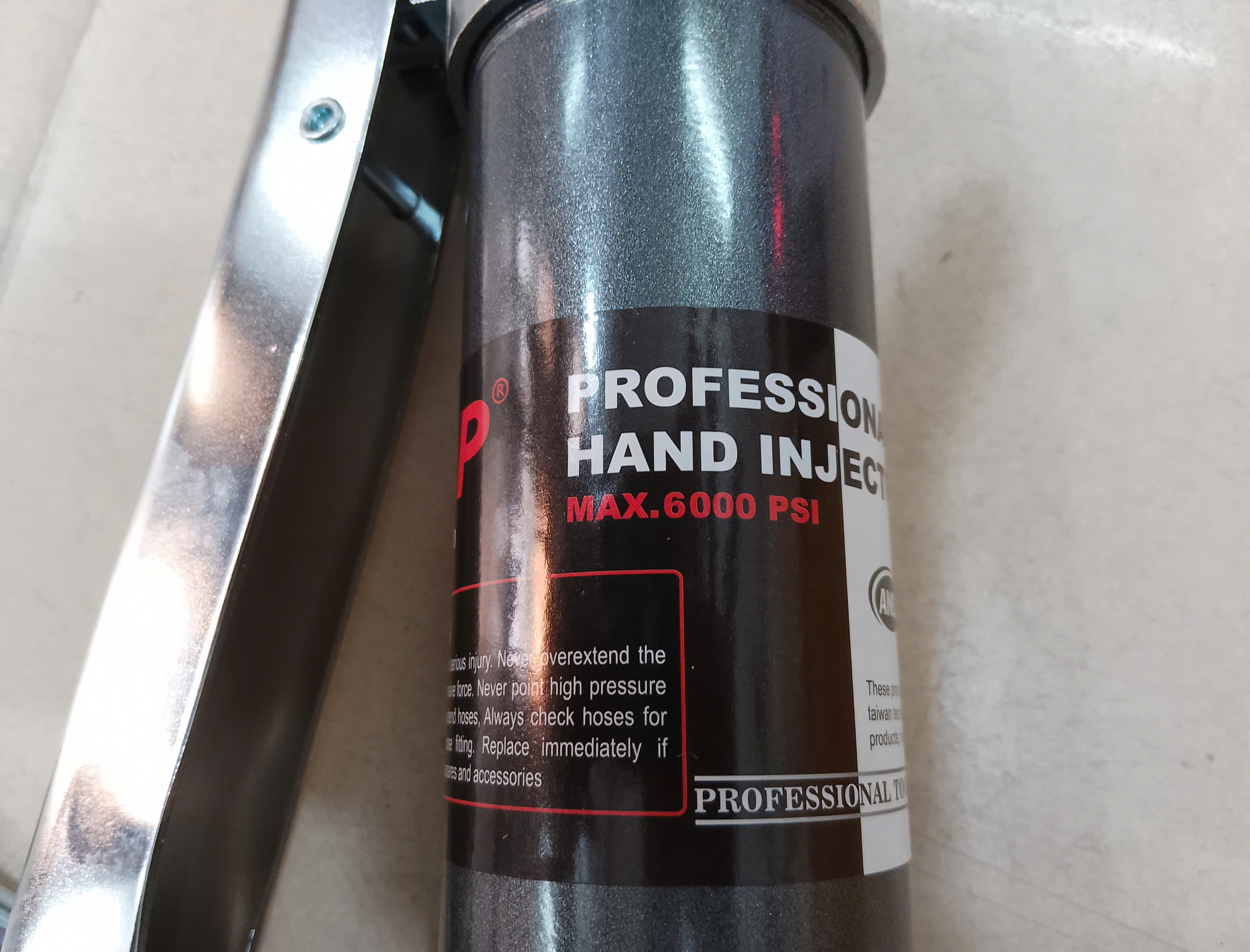 Hình ảnh 11 của mặt hàng Bơm mỡ  600 cc  ( 2 TI )  TOP