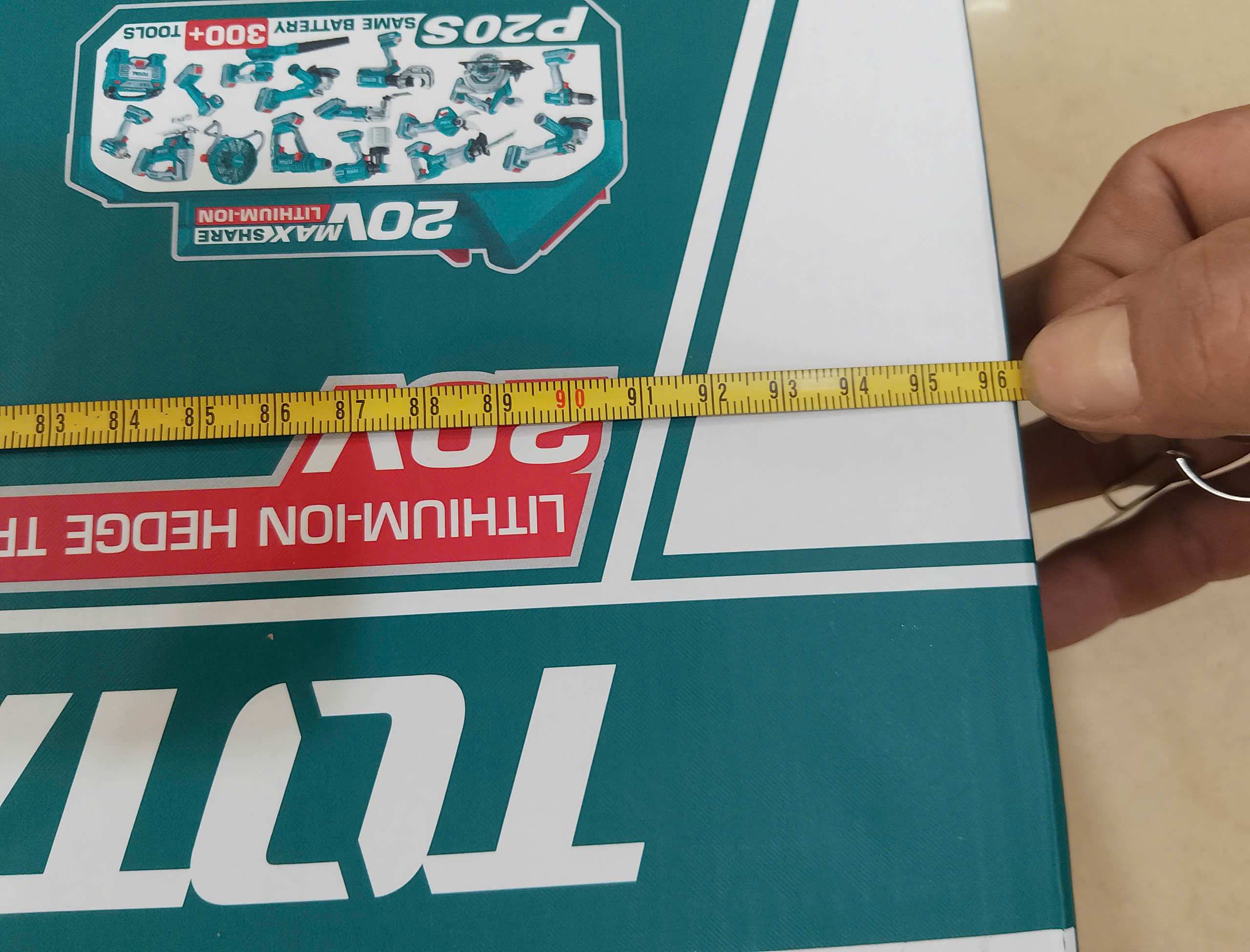 Hình ảnh 21 của mặt hàng Máy cắt hàng rào dùng pin 20V Total (không gồm pin và sạc)